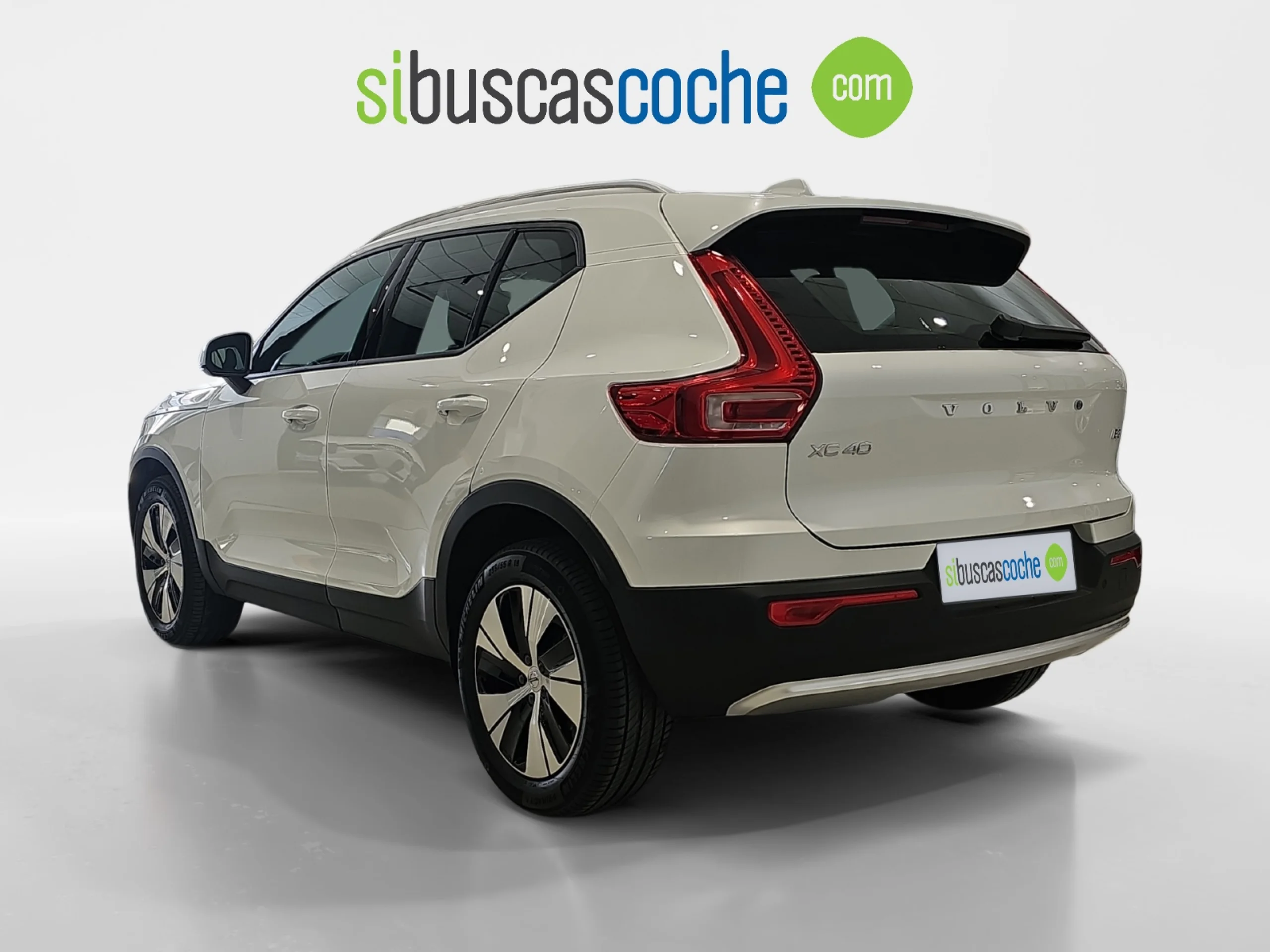 VOLVO XC40 2.0 B3 G CORE AUTO - Foto 2