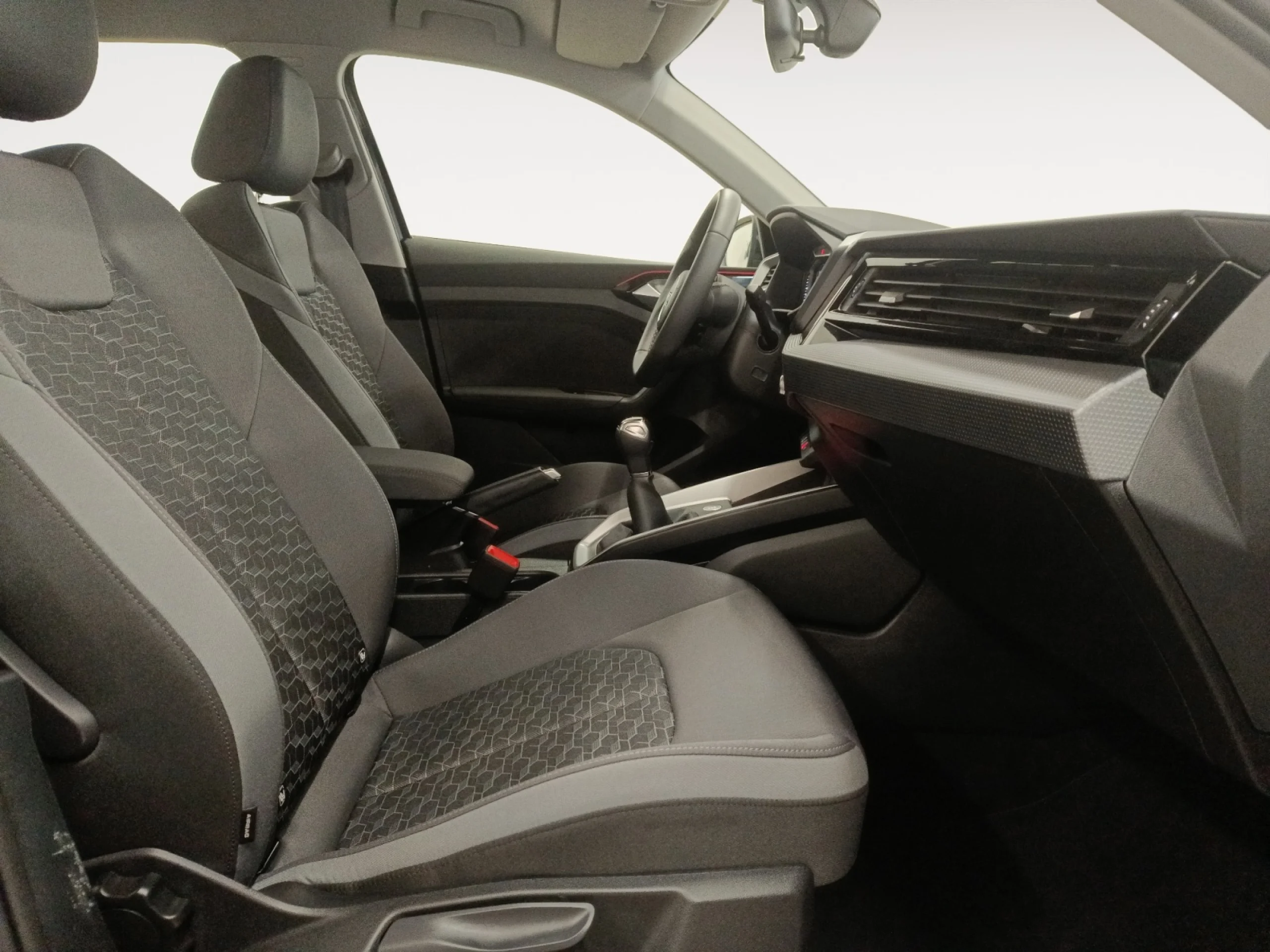 AUDI A1 SPORTBACK ADRENALIN 30 TFSI 85KW (116CV) - Foto 5