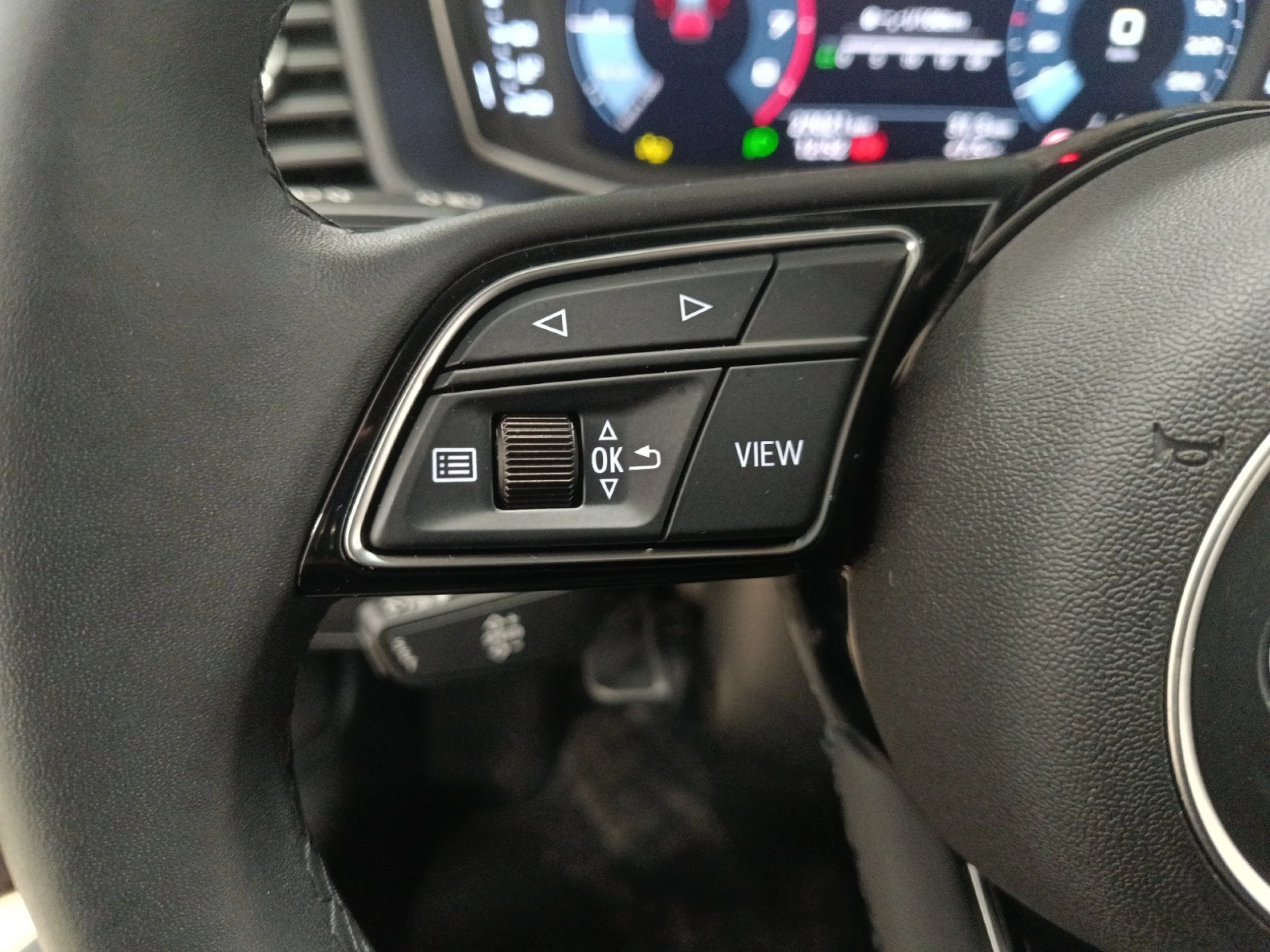 AUDI A1 SPORTBACK ADRENALIN 30 TFSI 85KW (116CV) - Foto 11