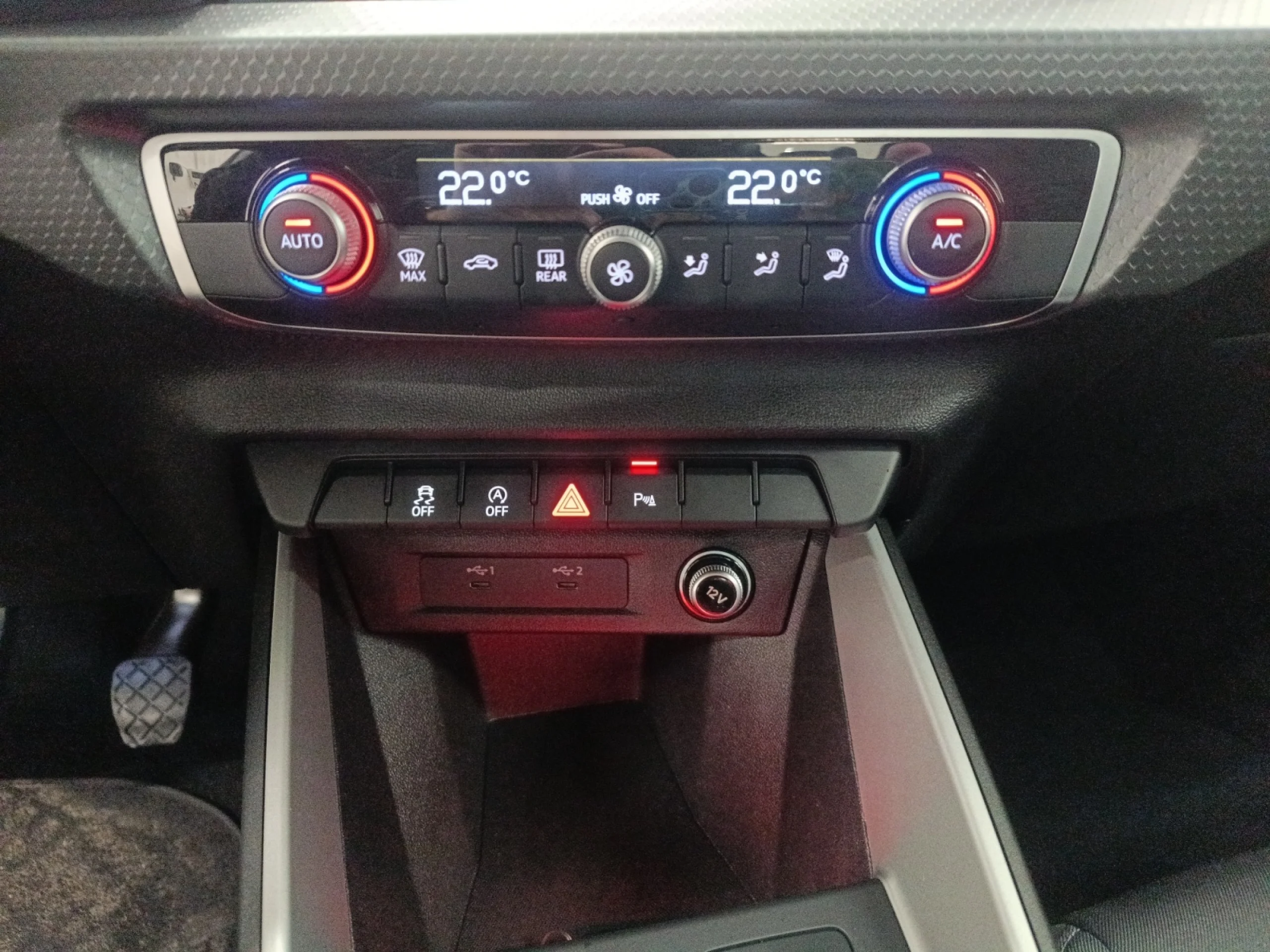 AUDI A1 SPORTBACK ADRENALIN 30 TFSI 85KW (116CV) - Foto 18