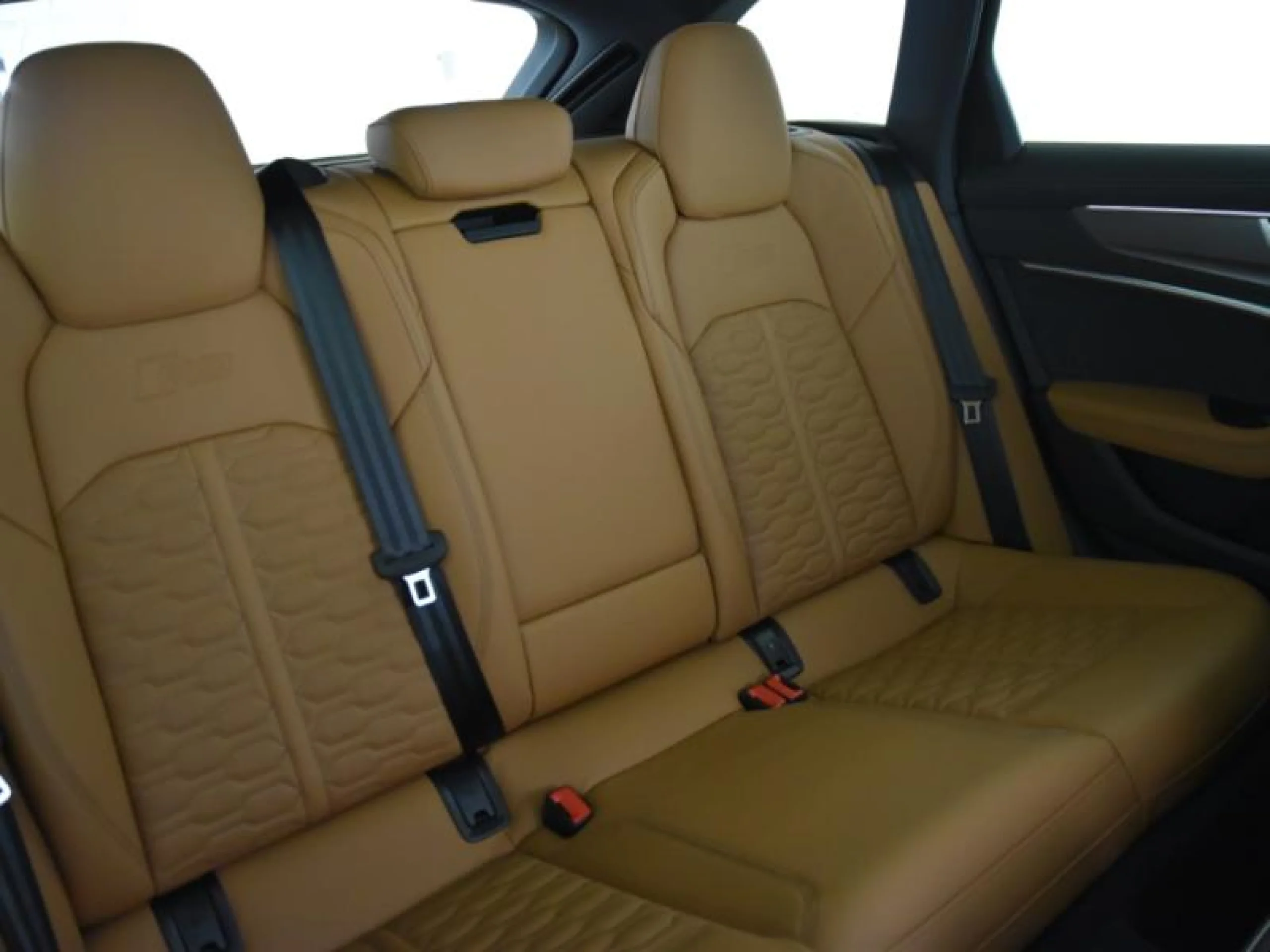 AUDI A6 RS6 AVANT TFSI QUATTRO - Foto 6