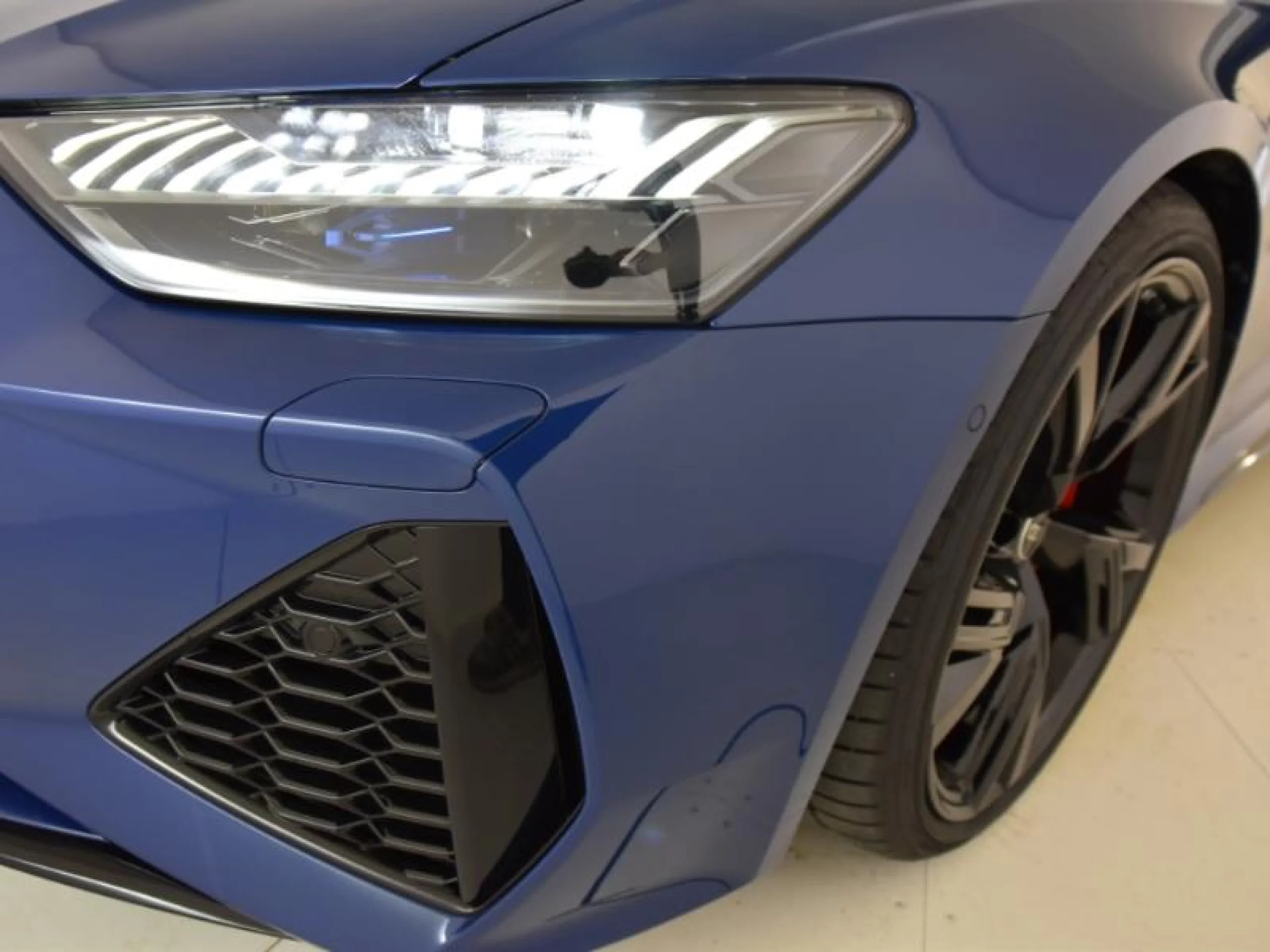 AUDI A6 RS6 AVANT TFSI QUATTRO - Foto 8