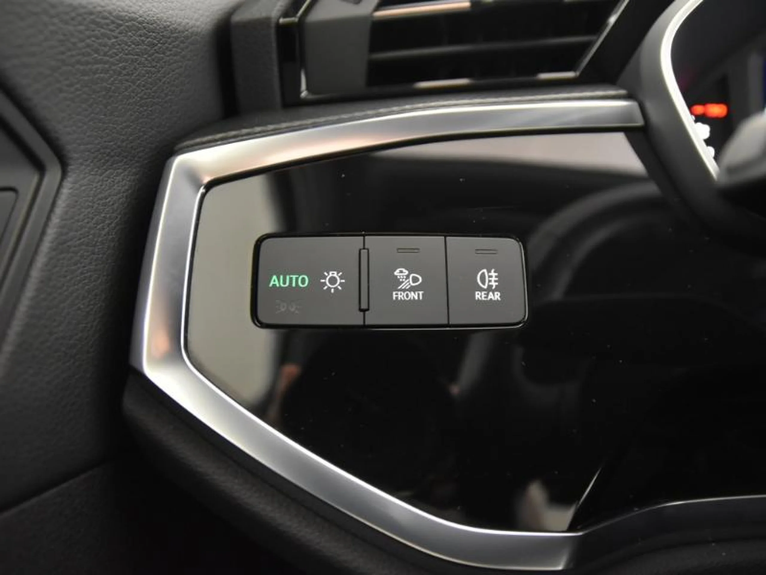 AUDI Q3 SPORTBACK BLACK LINE 35 TDI 110KW (150CV) S TRONIC - Foto 20