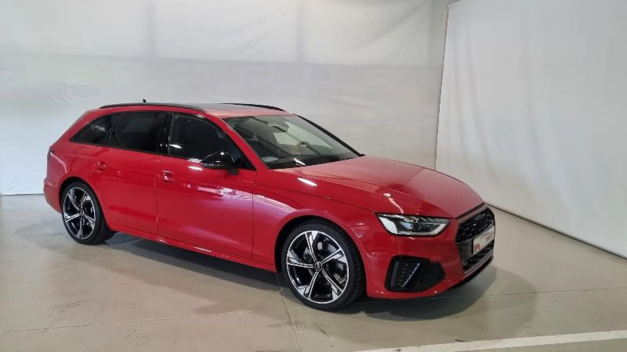 AUDI A4 AVANT BLACK LINE 35 TDI 120KW S TRONIC - Foto 1