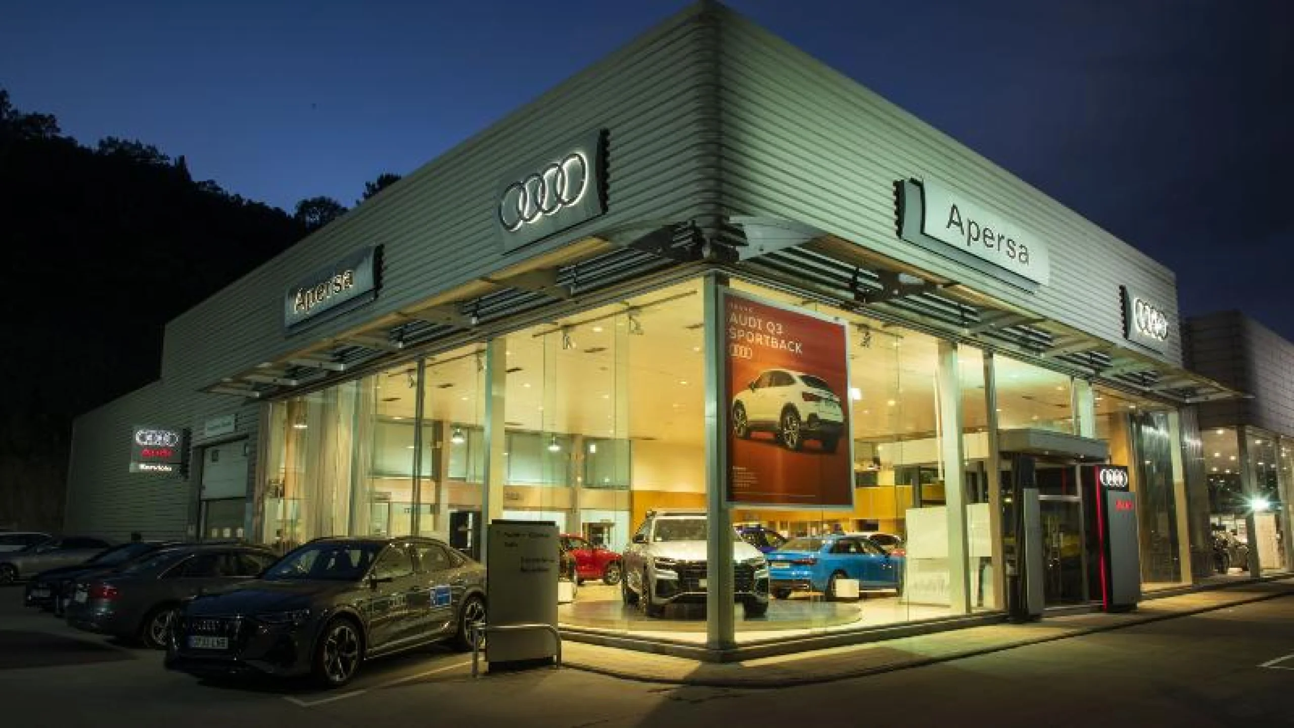 AUDI A4 AVANT BLACK LINE 35 TDI 120KW S TRONIC - Foto 17