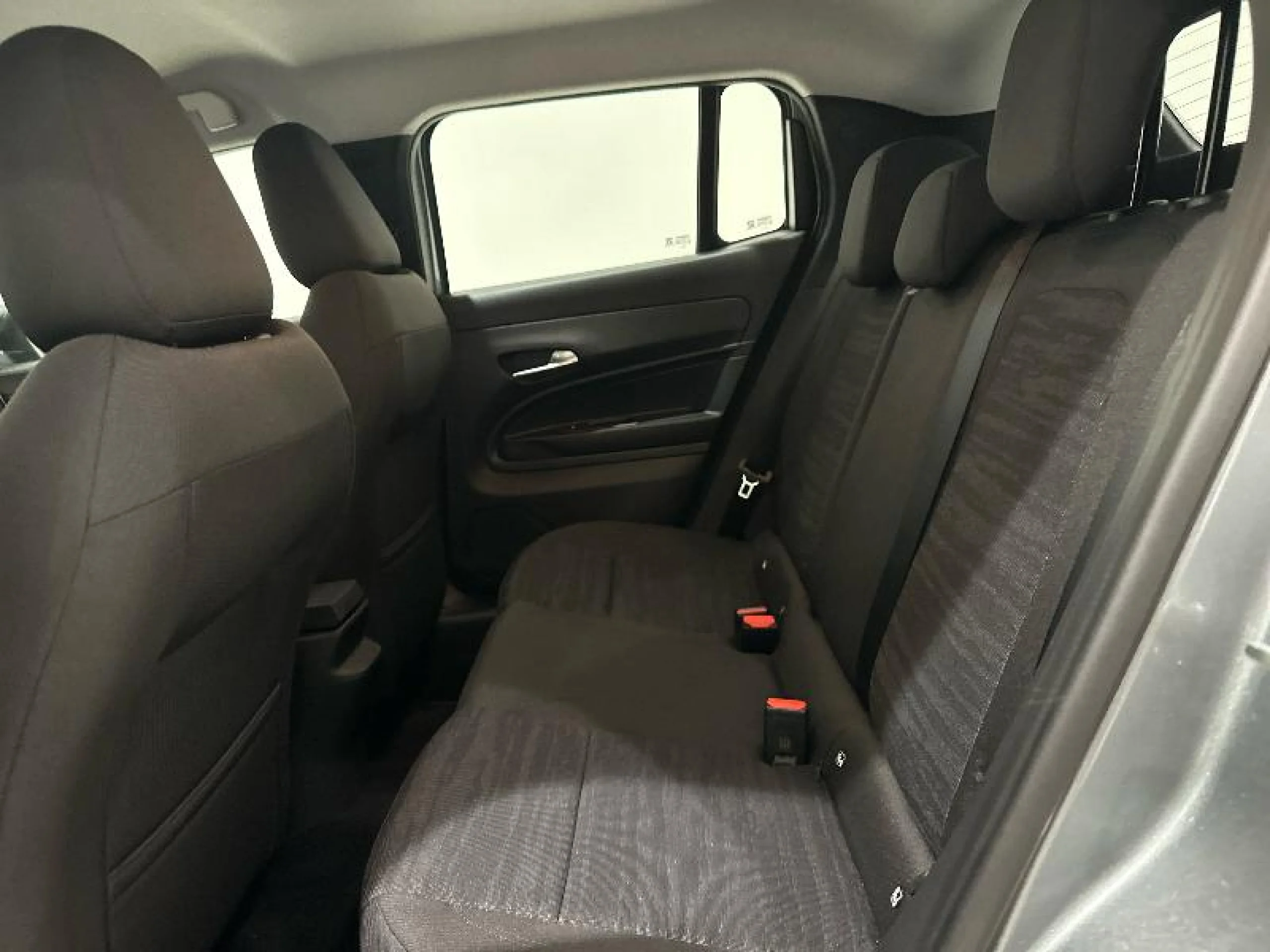 JEEP AVENGER AVENGER ICE MY25 JEEP AVENGER LONGITUDE GASOLINA - Foto 6