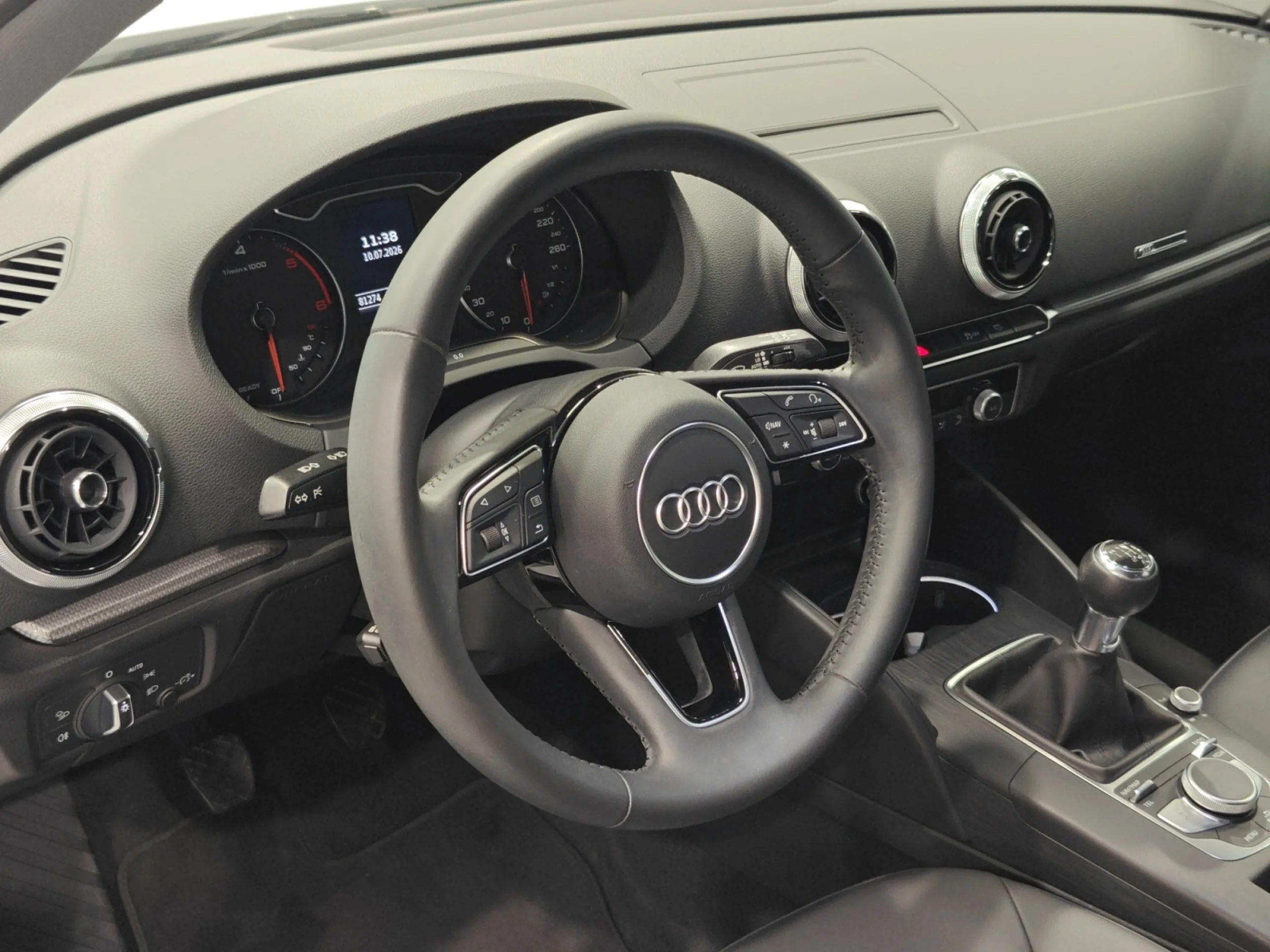 AUDI A3 DESIGN 30 TDI 85KW (116CV) SPORTBACK - Foto 9