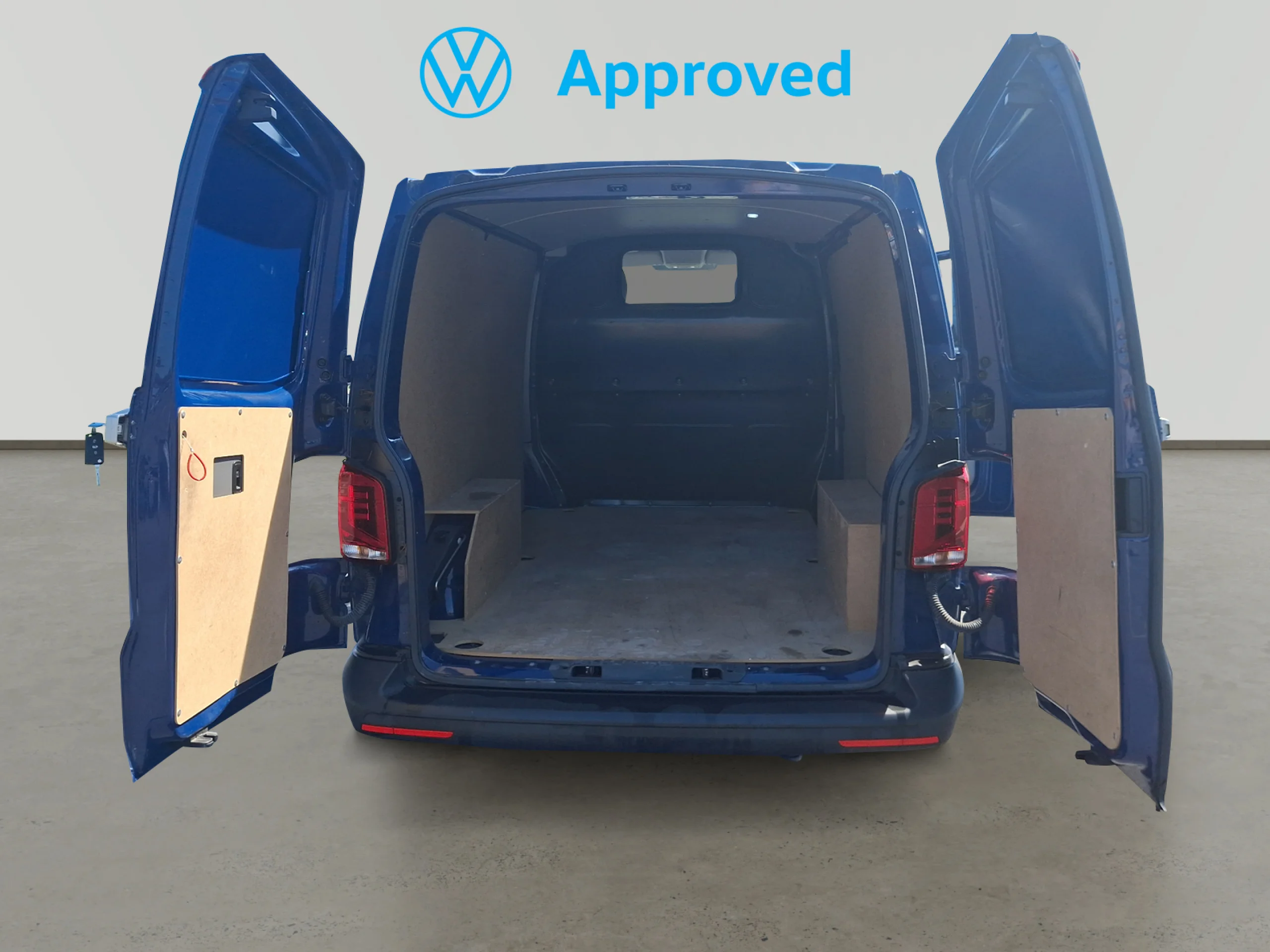 VW COMERCIALES Transporter TRANSPORTER 6.1  FURG N DEEP BLUE BATALLA CORTA 2.0 TDI 81 KW (110 CV) 5 VEL. 2.800 - Foto 7