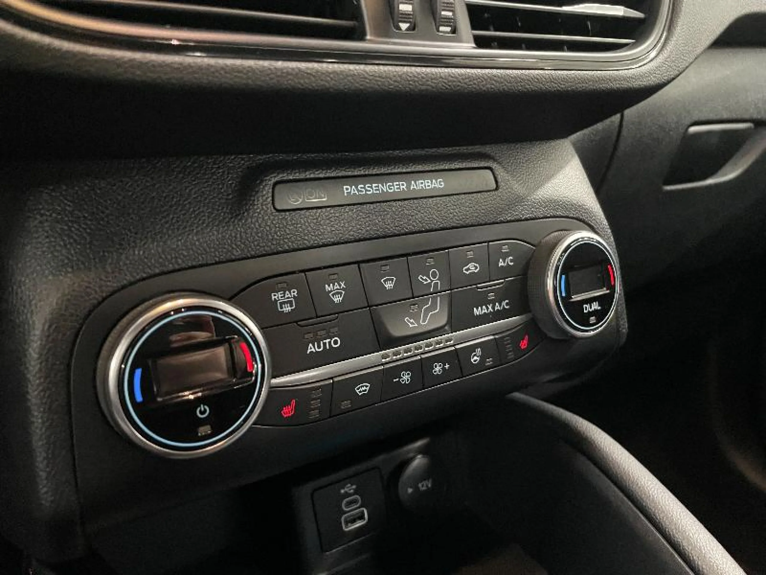 FORD KUGA ST LINE 1.5T ECOBOOST 110KW (150CV) - Foto 16