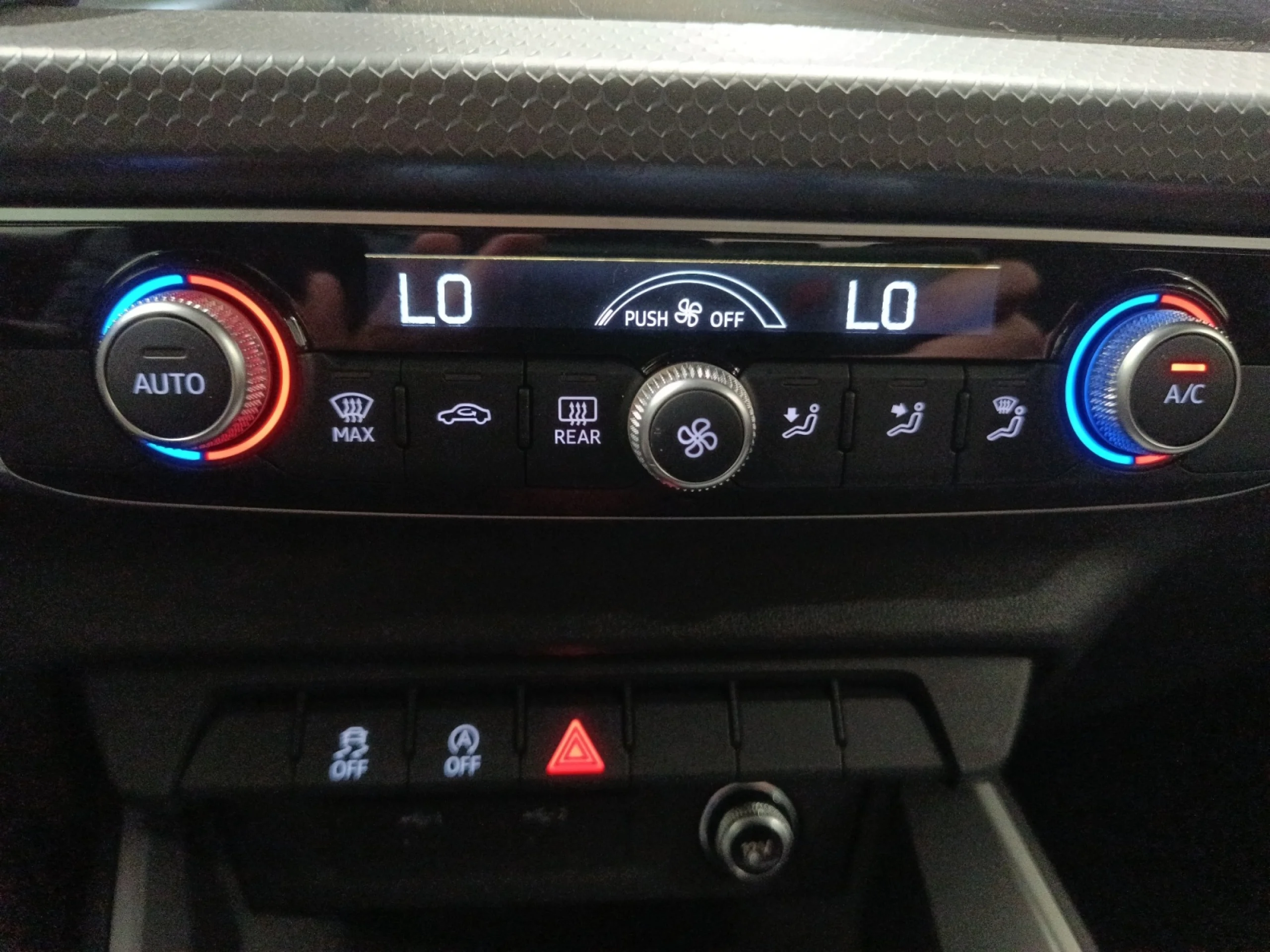 AUDI A1 SPORTBACK ADRENALIN 30 TFSI 81KW (110CV) - Foto 19