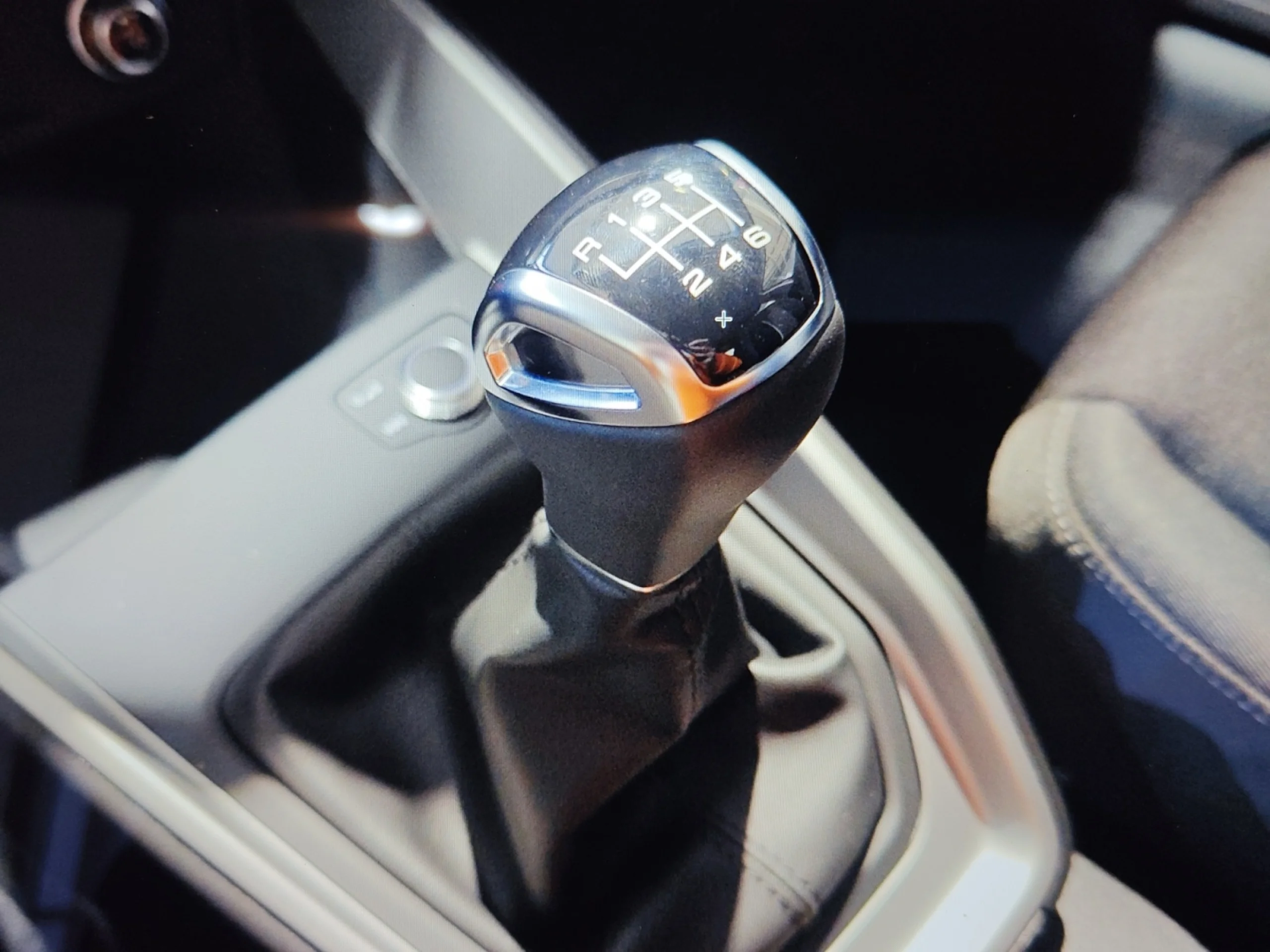 AUDI A1 SPORTBACK ADVANCED 25 TFSI 70KW (95CV) - Foto 17