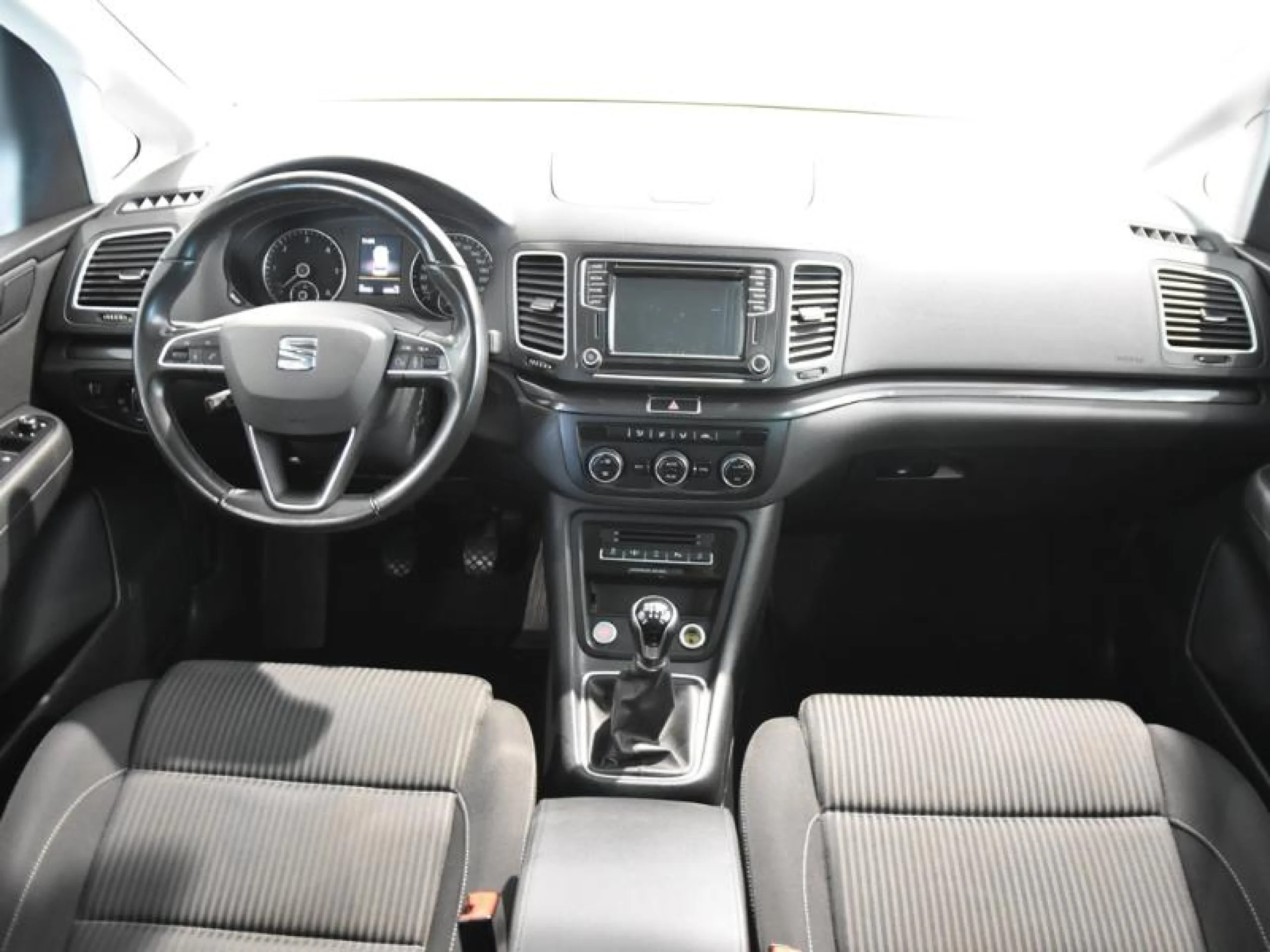 SEAT Alhambra 2.0 TDI 110KW (150CV) ECO S/S STYLE - Foto 4