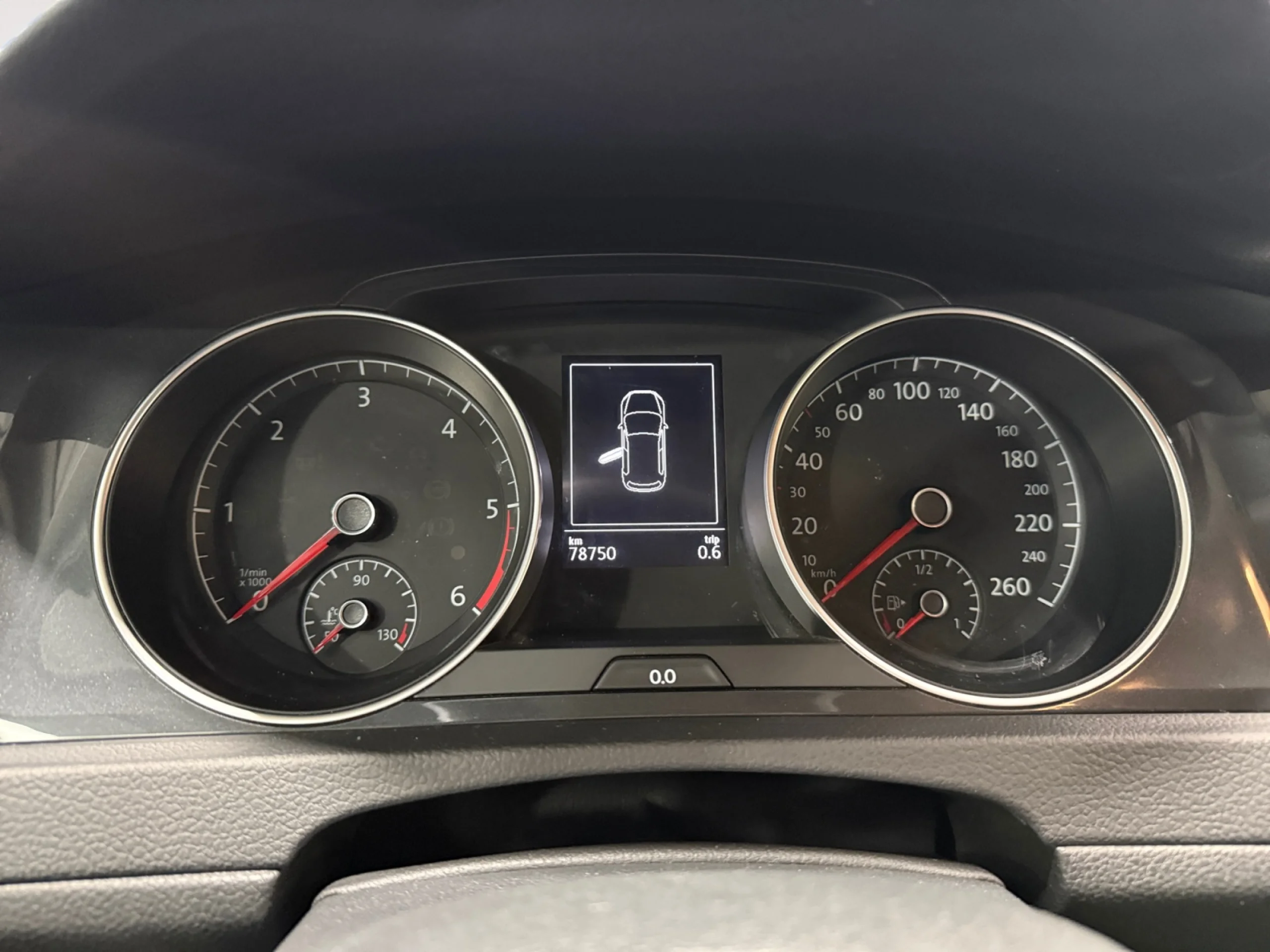 VOLKSWAGEN GOLF LAST EDITION 1.6 TDI 85KW (115CV) - Foto 10