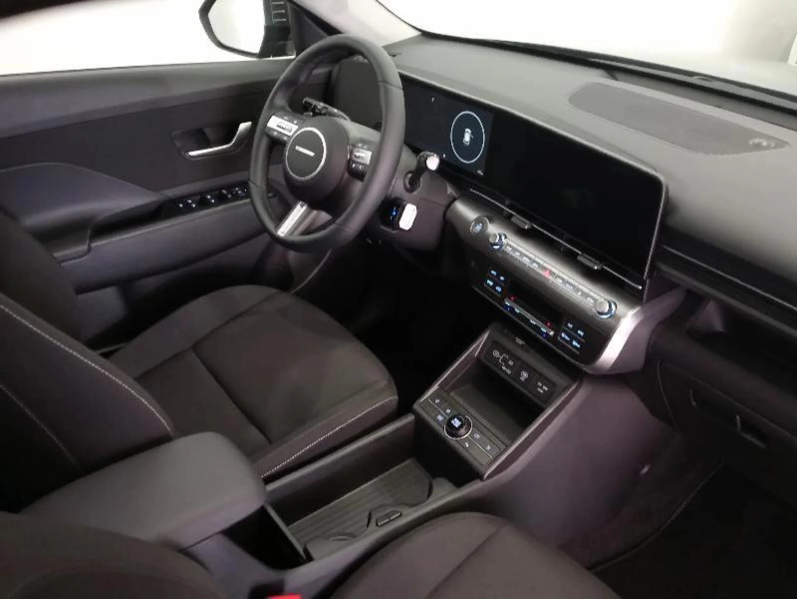 HYUNDAI KONA EV 160KW 65KWH TECNO 2C - Foto 3