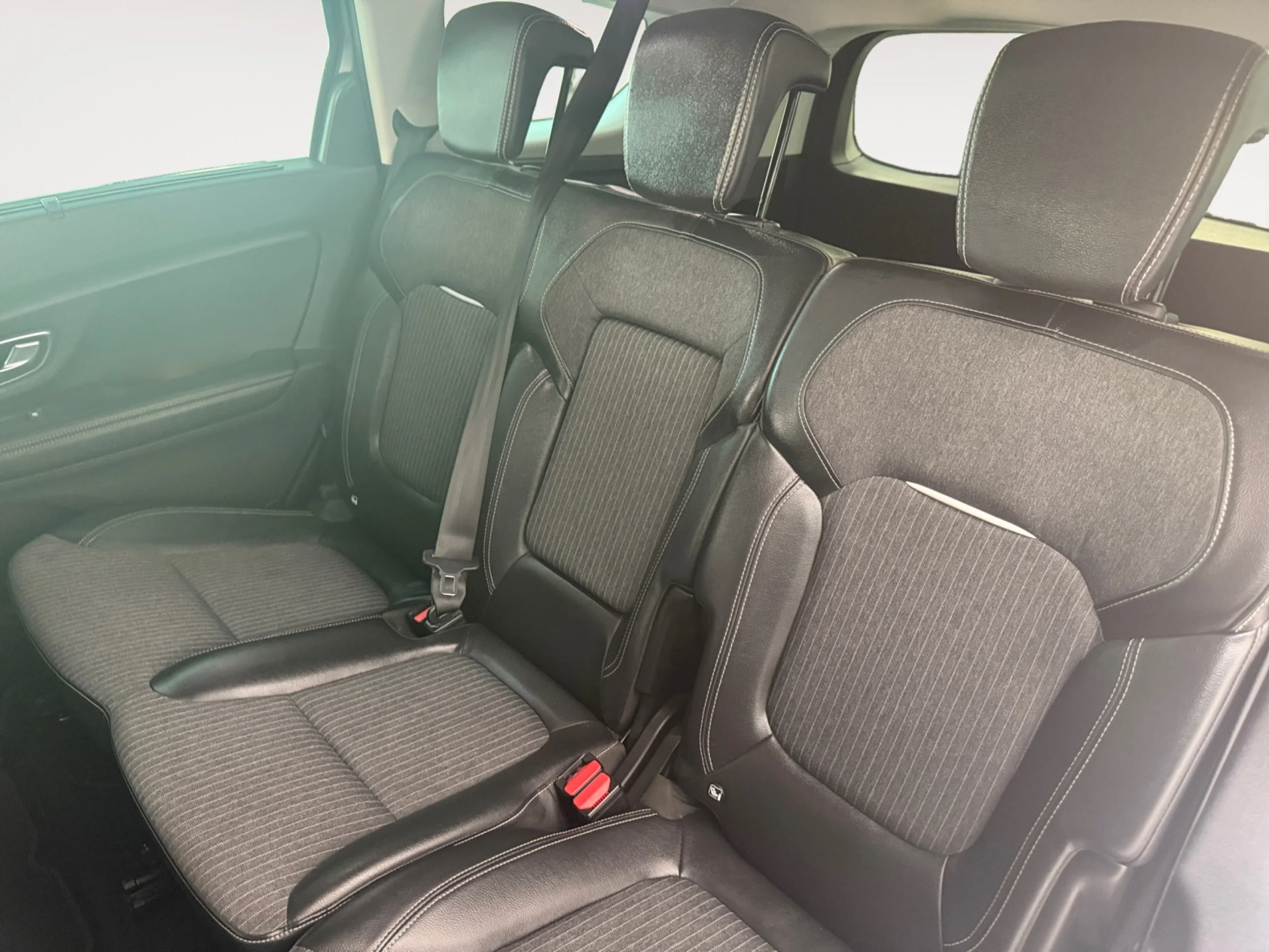 RENAULT GRAND SCENIC ZEN TCE 103 KW (140CV) GPF MY2021 - Foto 6