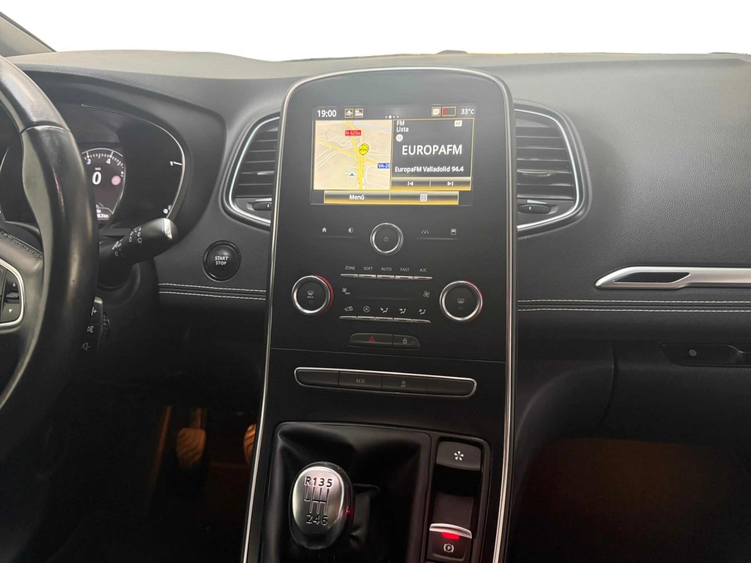 RENAULT GRAND SCENIC ZEN TCE 103 KW (140CV) GPF MY2021 - Foto 9