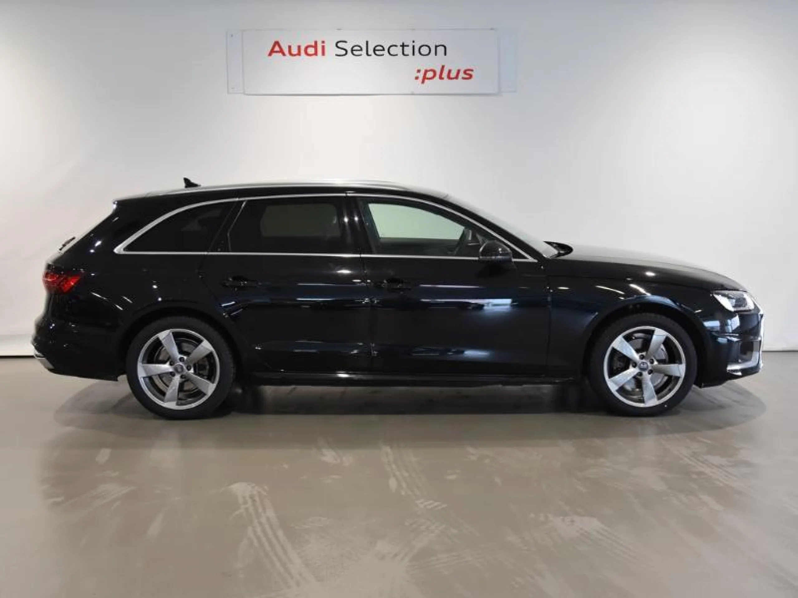 AUDI A4 AVANT ADVANCED 35 TDI 120KW S TRONIC - Foto 3