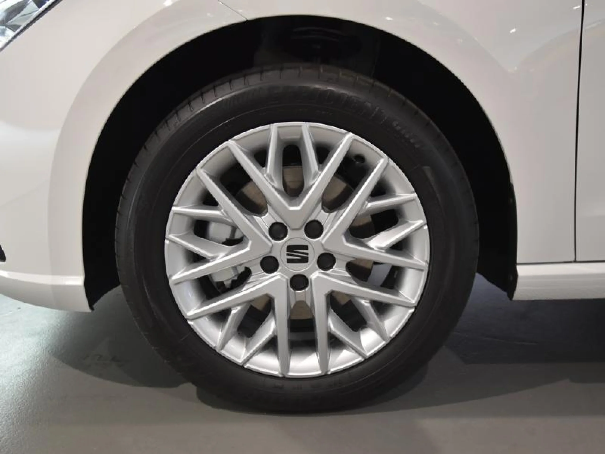 SEAT IBIZA 1.0 TSI 85KW XCELLENCE - Foto 8