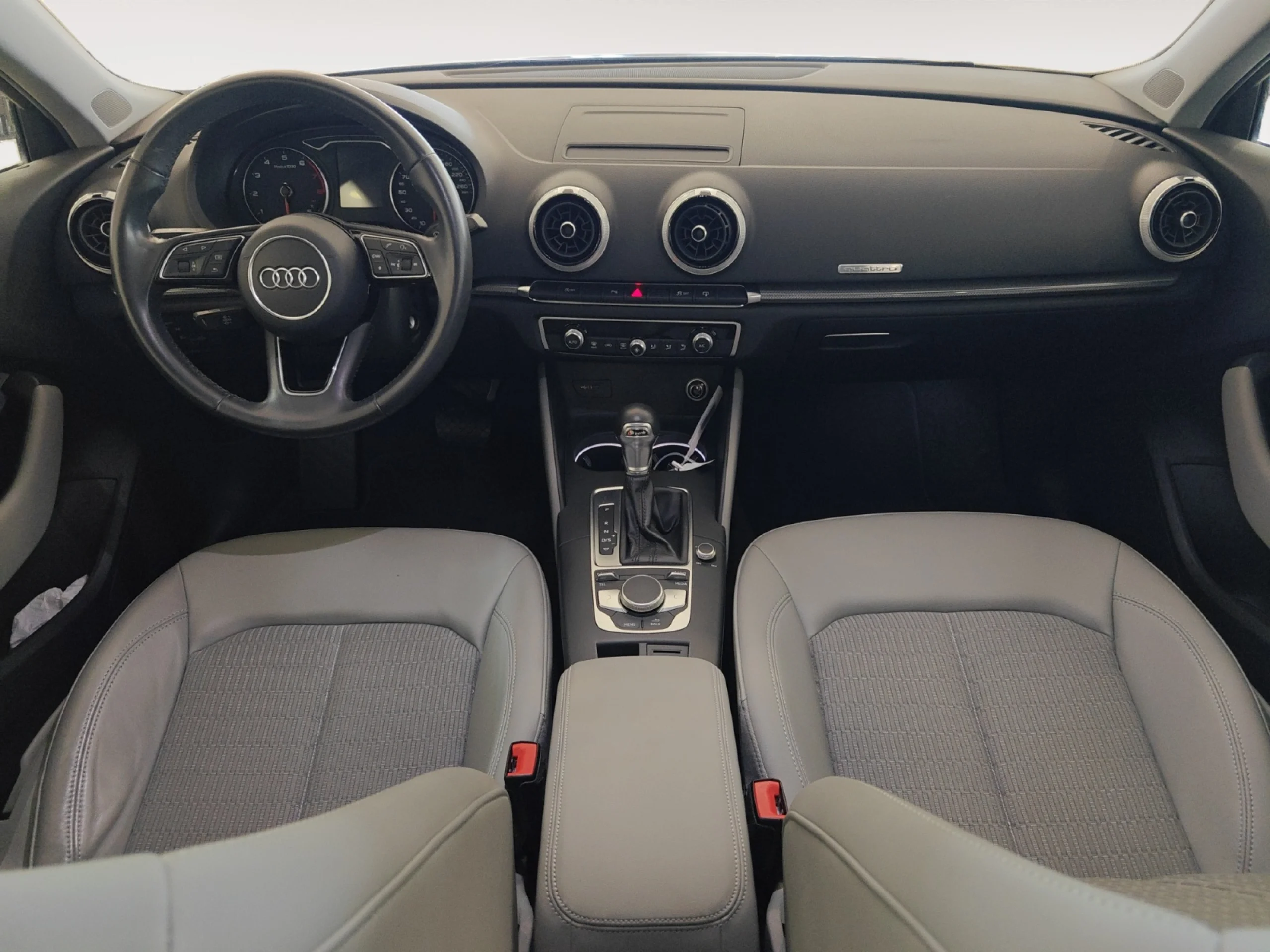 AUDI A3 DESIGN EDITION 2.0 TFSI SPORTBACK - Foto 7