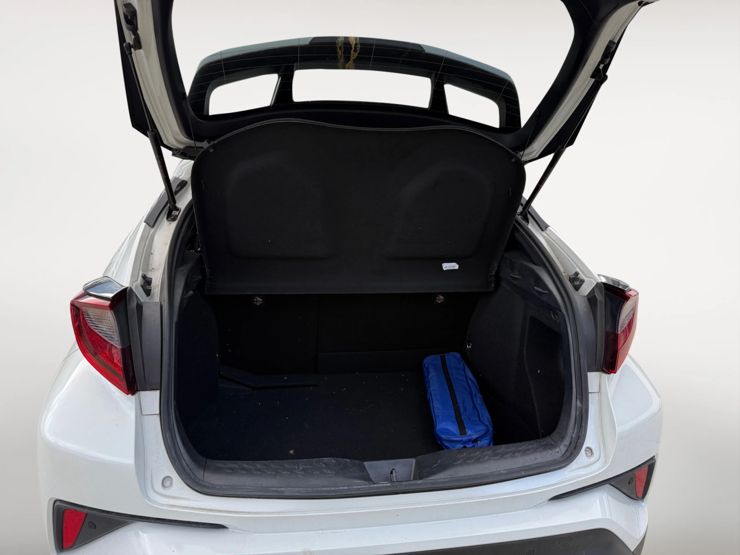 TOYOTA C HR 1.8 125H ADVANCE - Foto 7