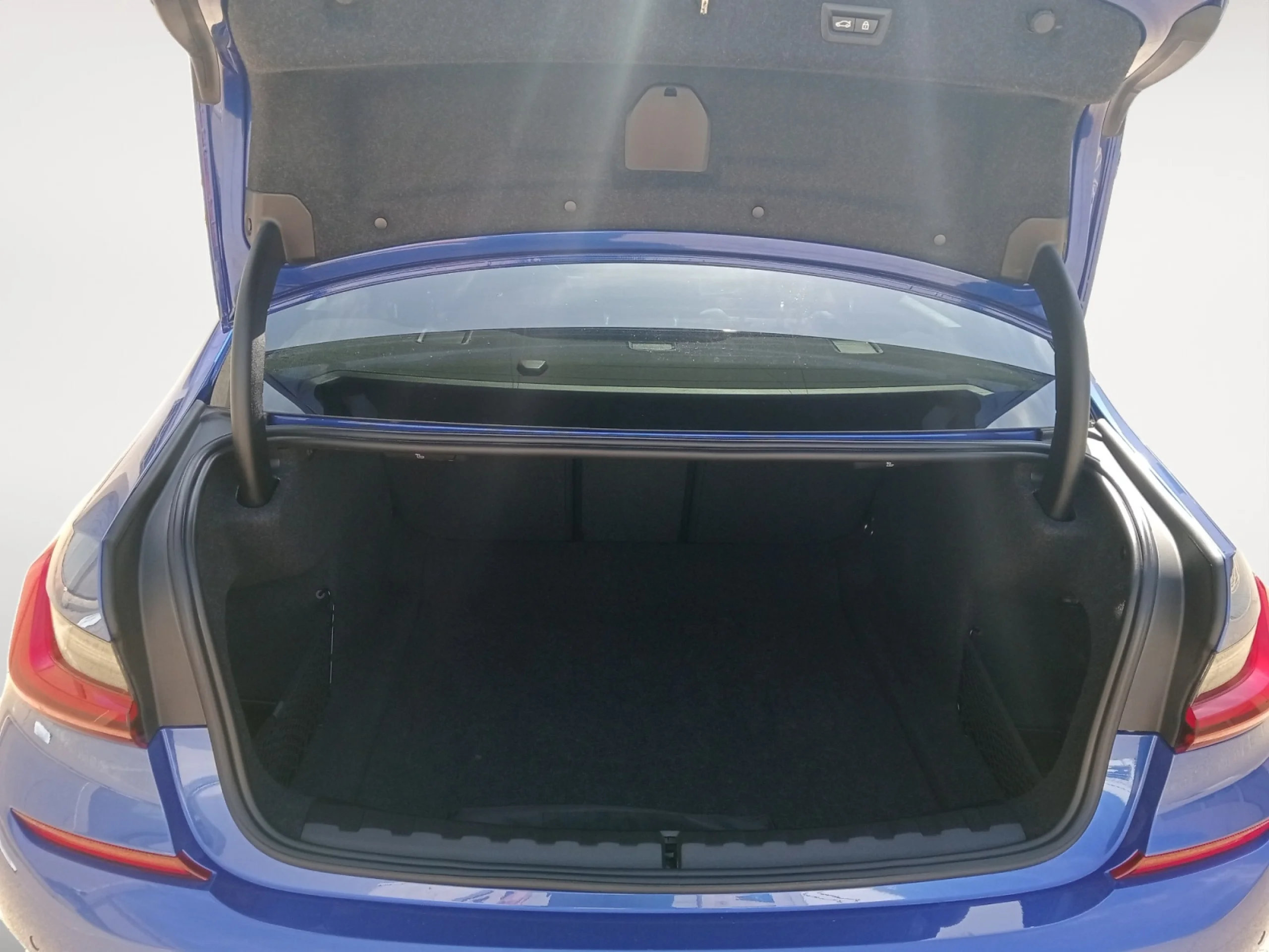 BMW SERIE 3 320D AUTO. - Foto 7