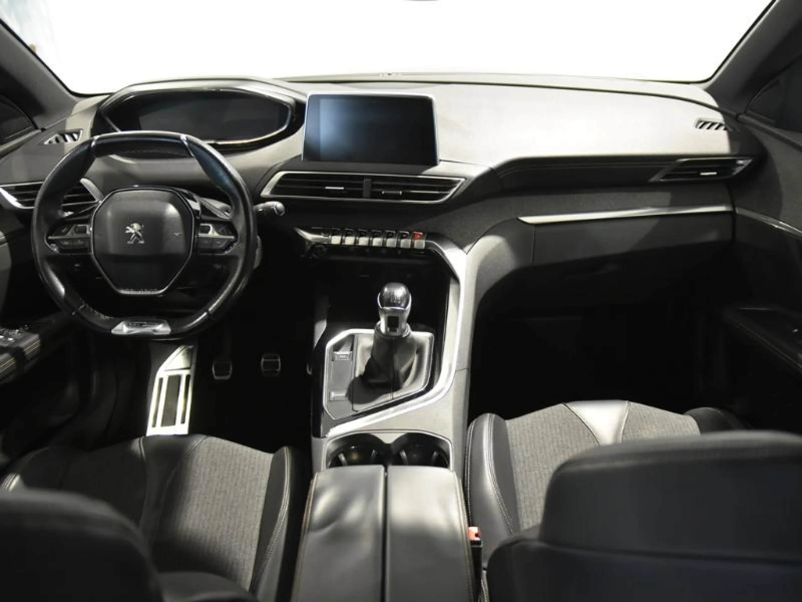 PEUGEOT 3008 2.0BLUEHDI 110KW (150CV) GT LINE S&S - Foto 4