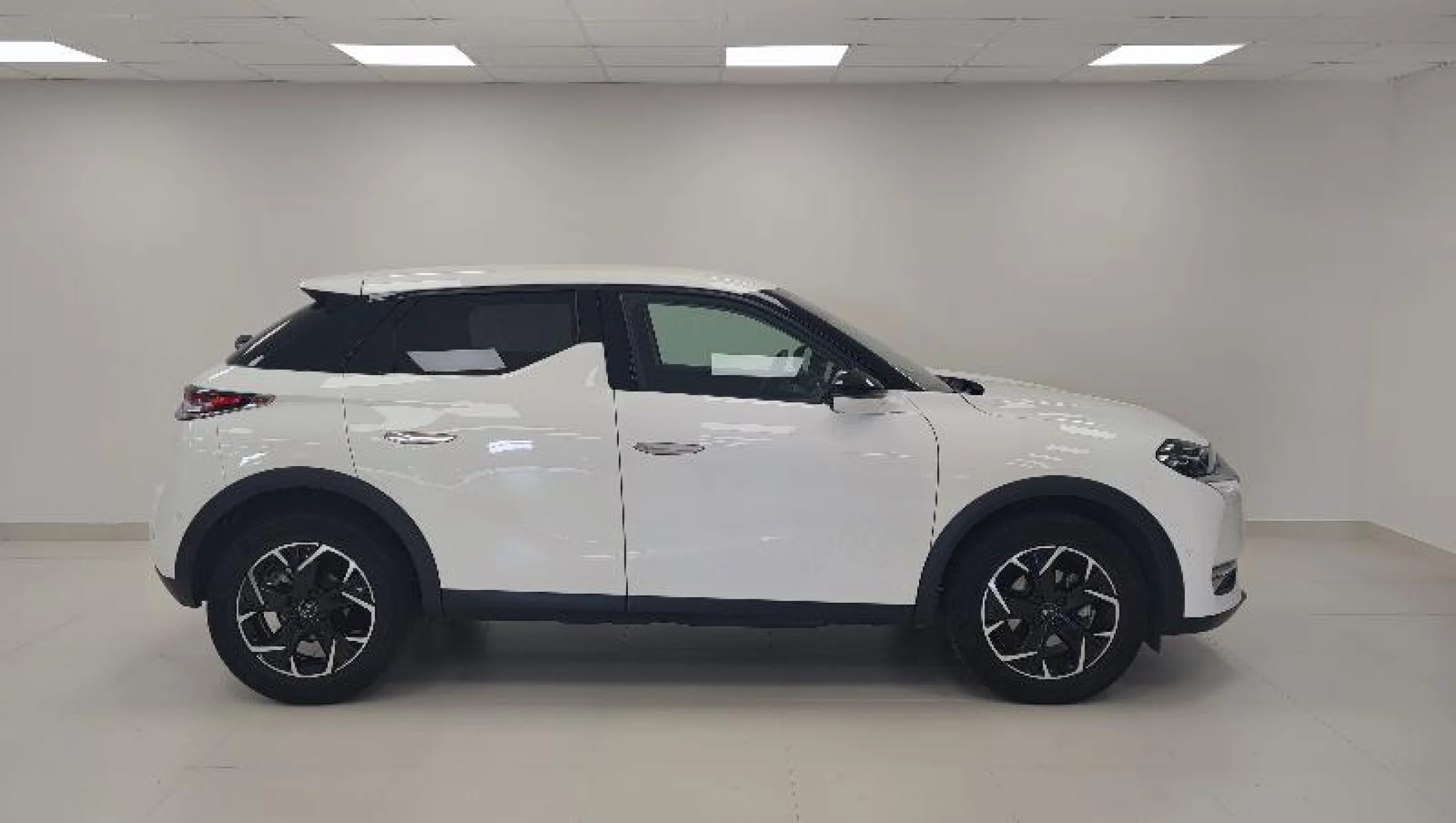 DS DS 3 CROSSBACK PURETECH 73 KW MANUAL CHIC - Foto 3