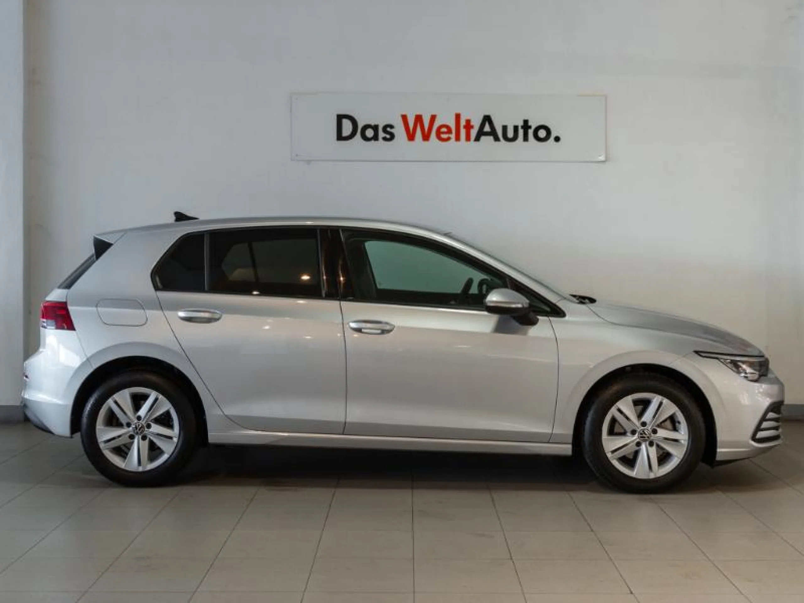 VOLKSWAGEN GOLF LIFE 1.0 TSI 81KW (110CV) - Foto 3