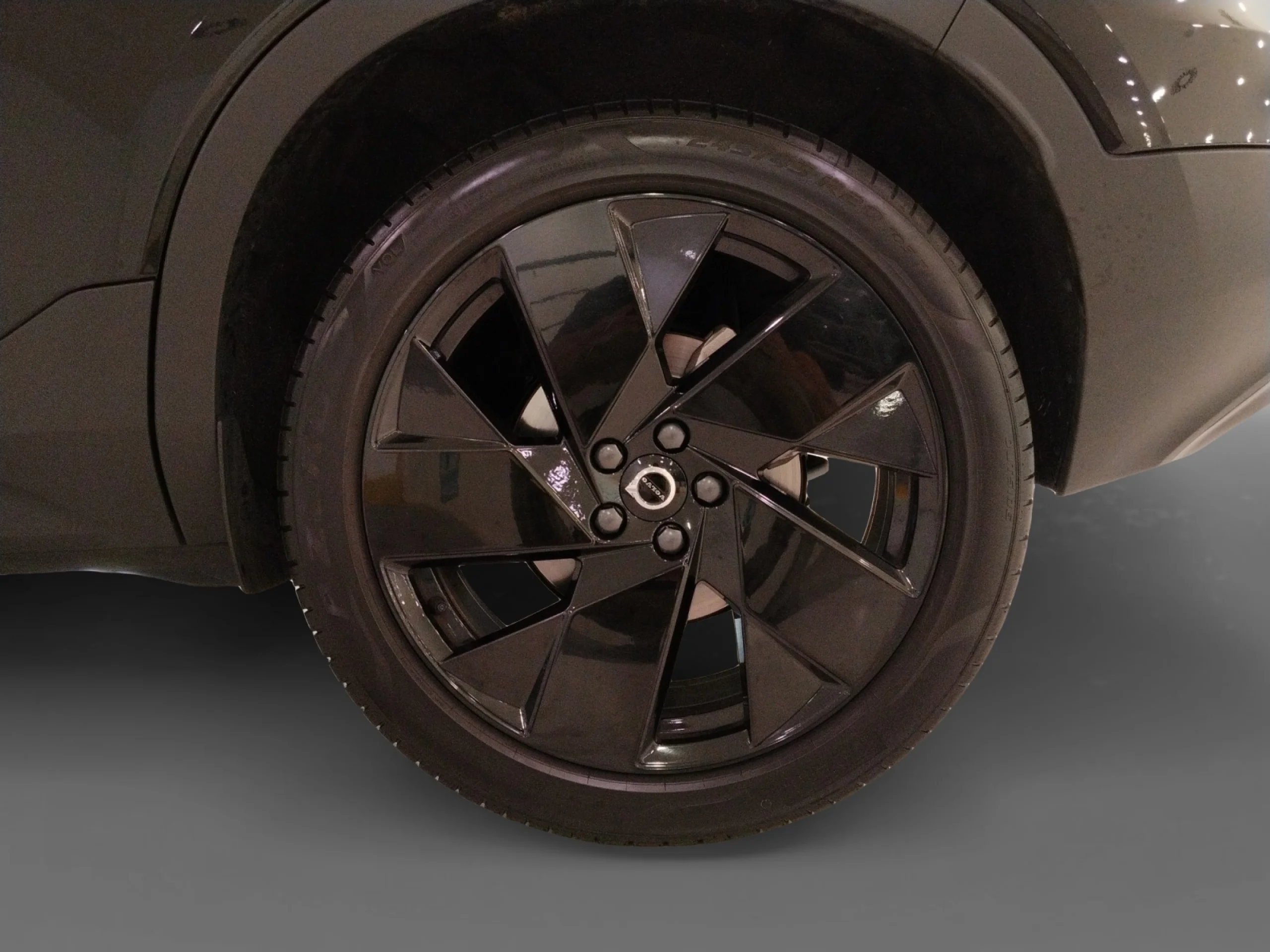 VOLVO XC40 2.0 B3 G BLACK EDITION+ AUTO - Foto 9