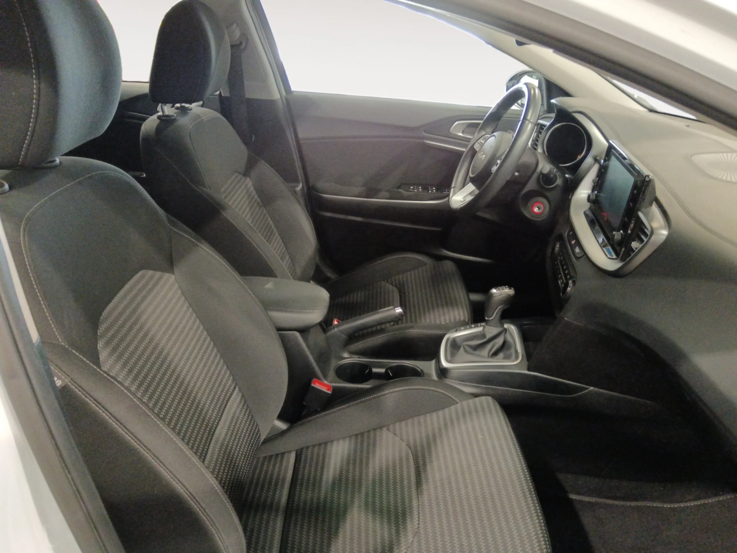 KIA CEED 1.0 T GDI 88KW (120CV) DRIVE - Foto 5