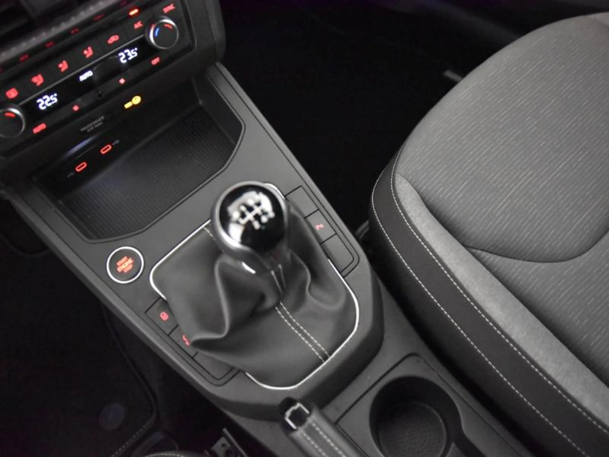 SEAT IBIZA 1.0 TSI 85KW SPECIAL EDITION XCELLENCE - Foto 10