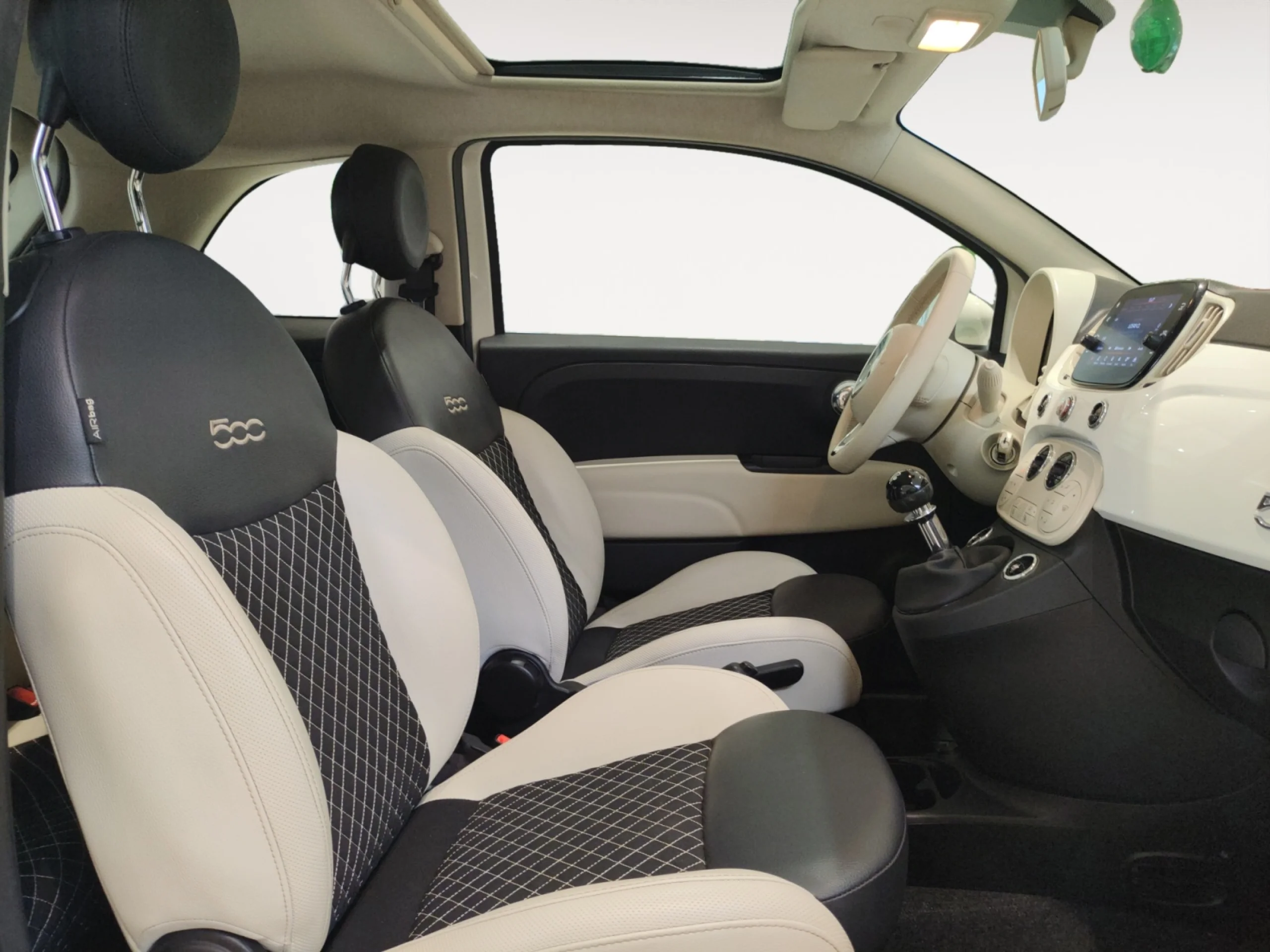 FIAT 500 DOLCEVITA 1.0 HYBRID 51KW (70 CV) - Foto 4