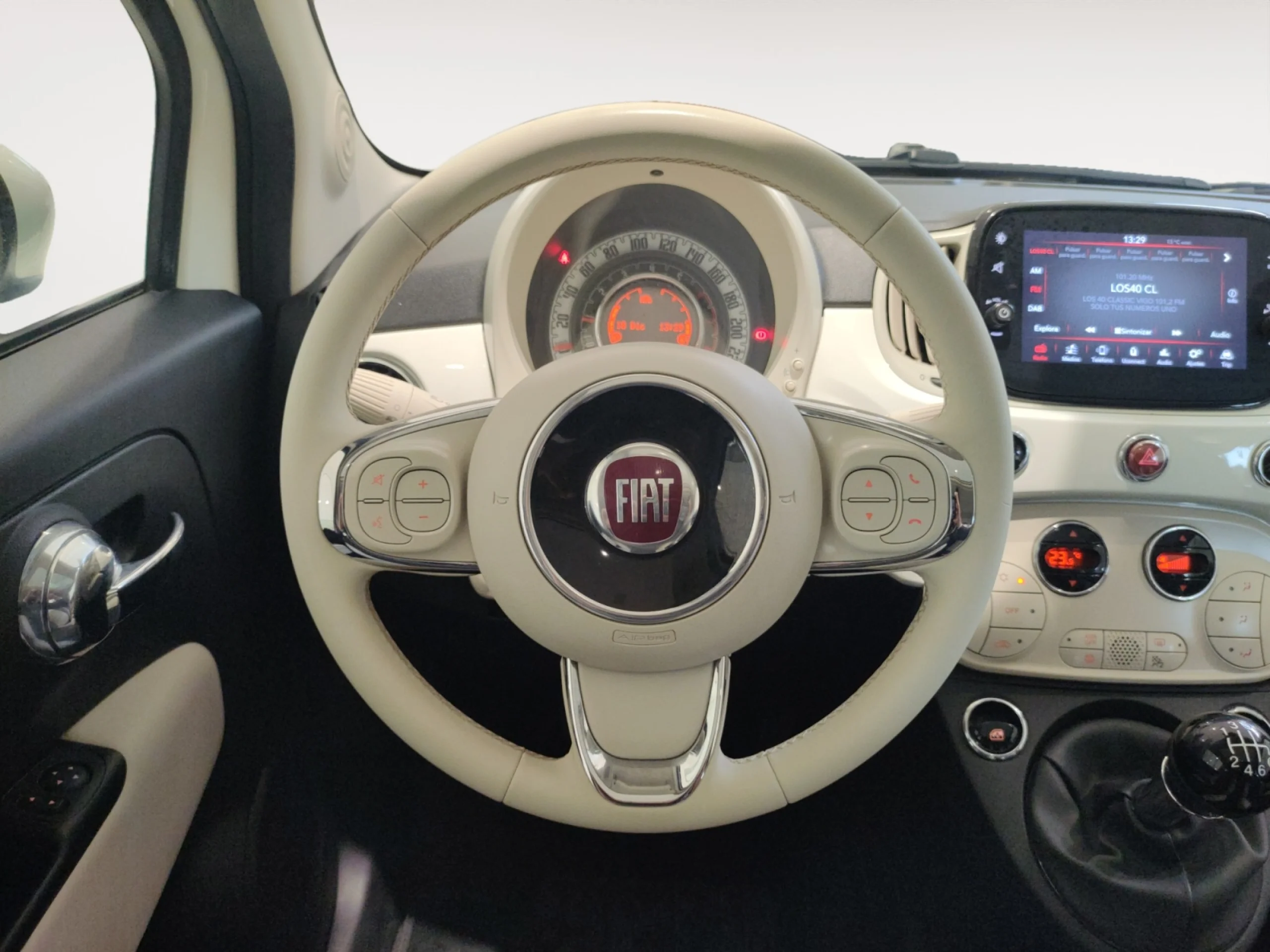 FIAT 500 DOLCEVITA 1.0 HYBRID 51KW (70 CV) - Foto 10