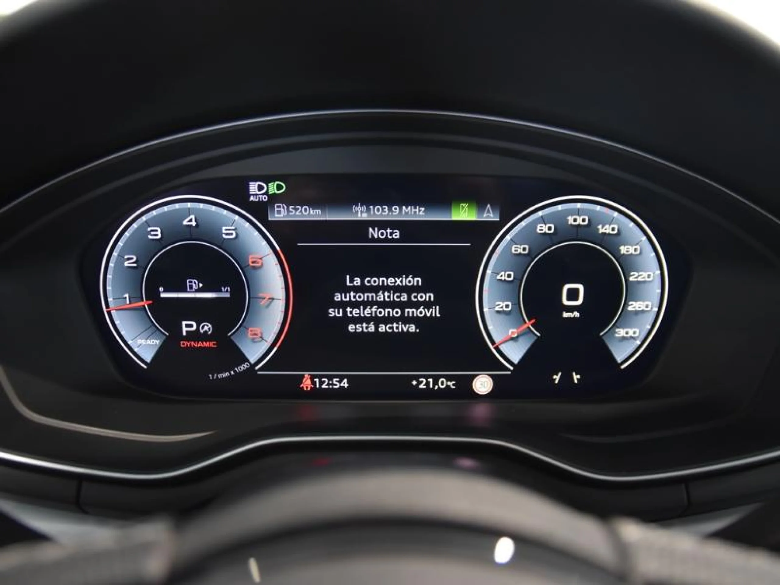 AUDI A4 AVANT BLACK LINE 35 TFSI 110KW S TRONIC - Foto 19