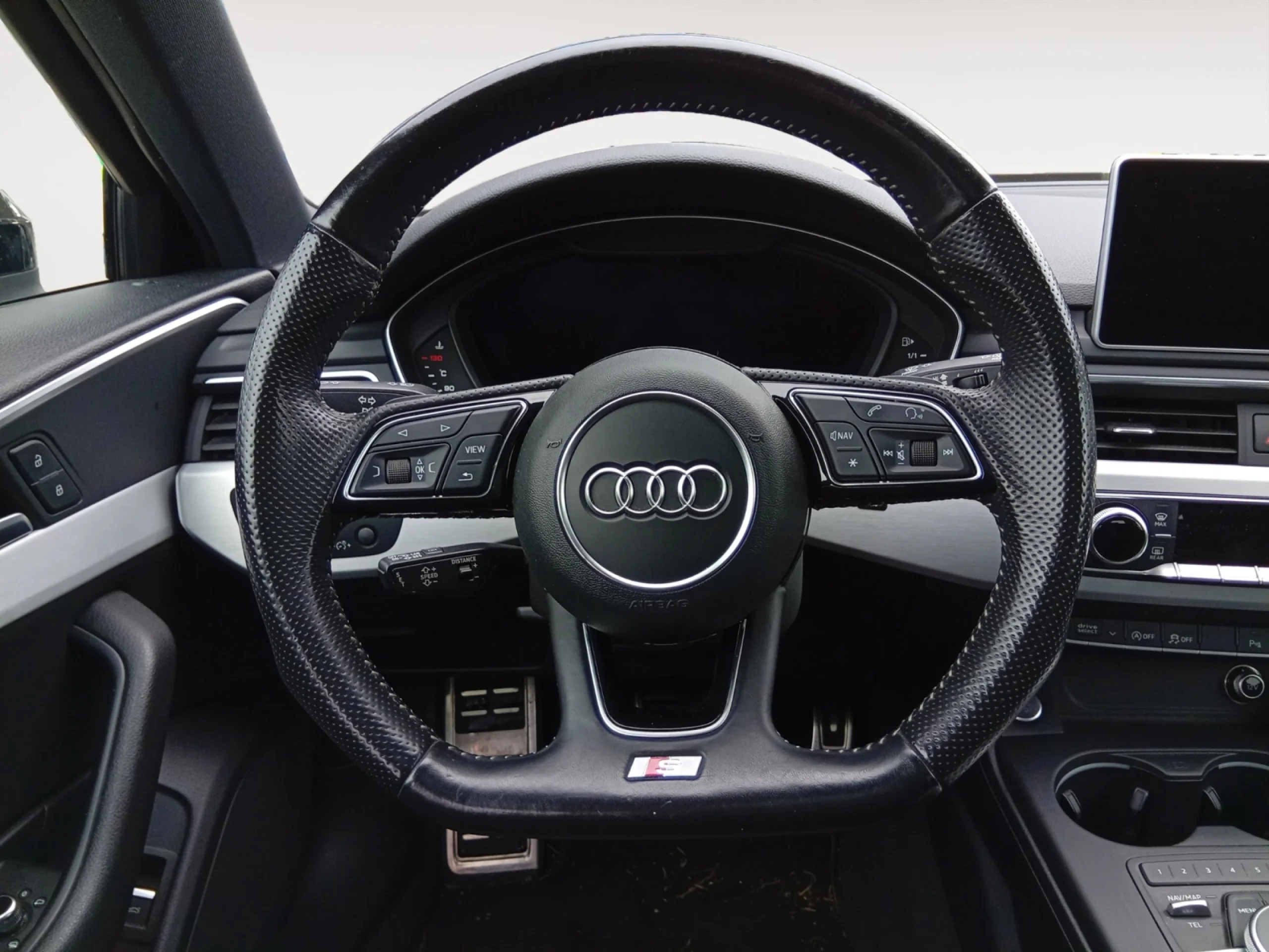 AUDI A4 AVANT 2.0 TDI 150CV S TRONIC - Foto 11