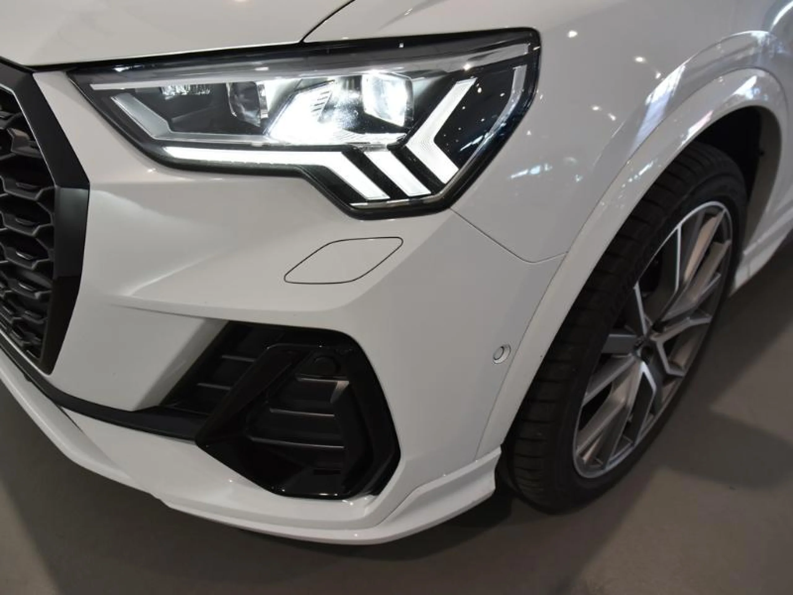 AUDI Q3 Q3 SPORTBACK BLACK LIMITED 35 TDI  110(150) KW(CV) S TRONIC - Foto 20