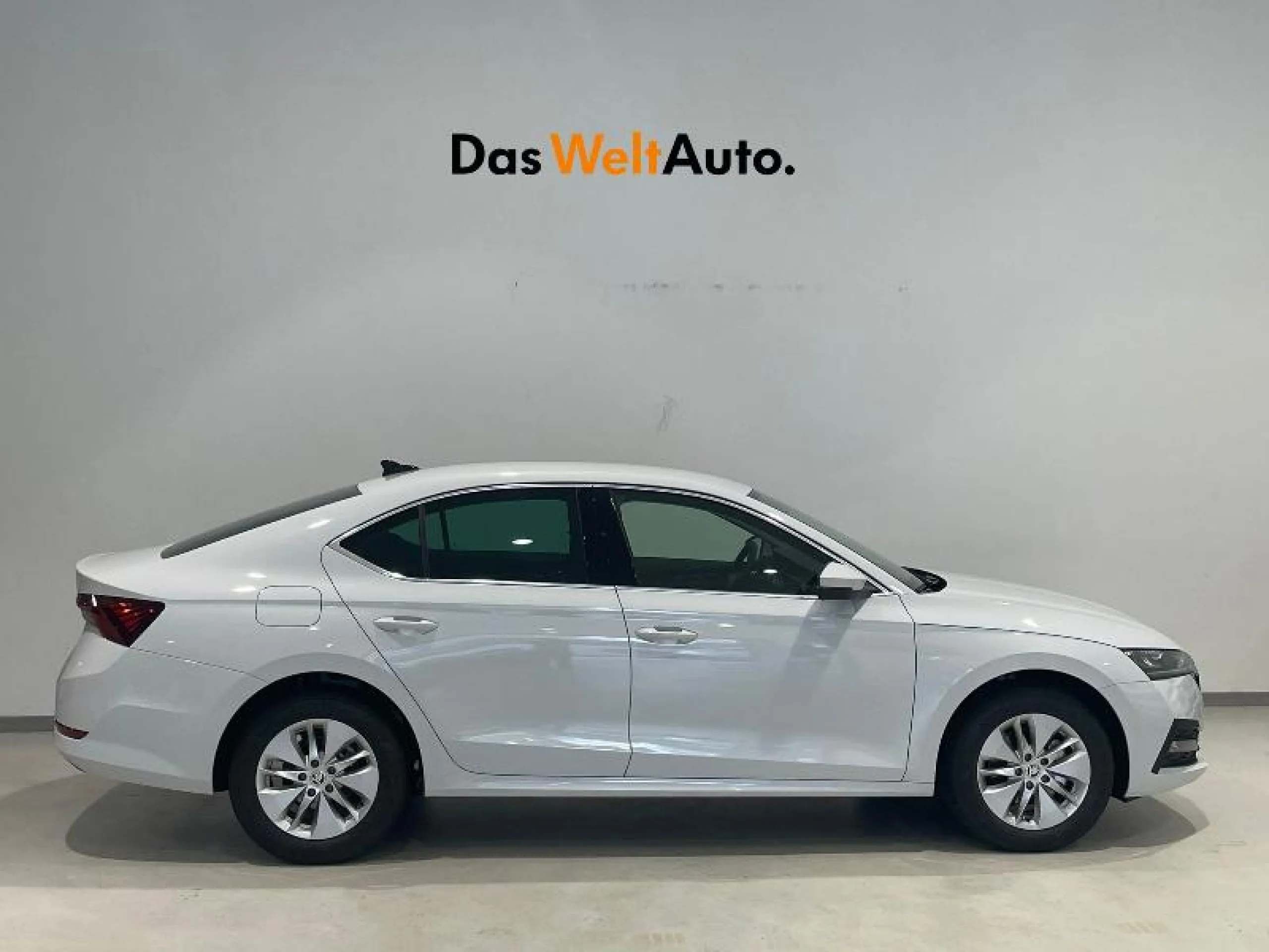 SKODA OCTAVIA 2.0 TDI 110KW (150CV) MANUAL AMBITION - Foto 3