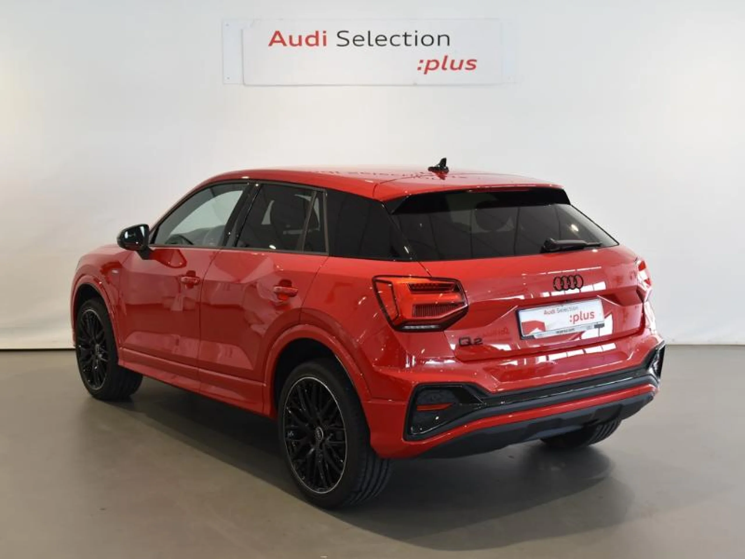 AUDI Q2 ADRENALIN 30 TDI 85KW (116CV) S TRONIC - Foto 2