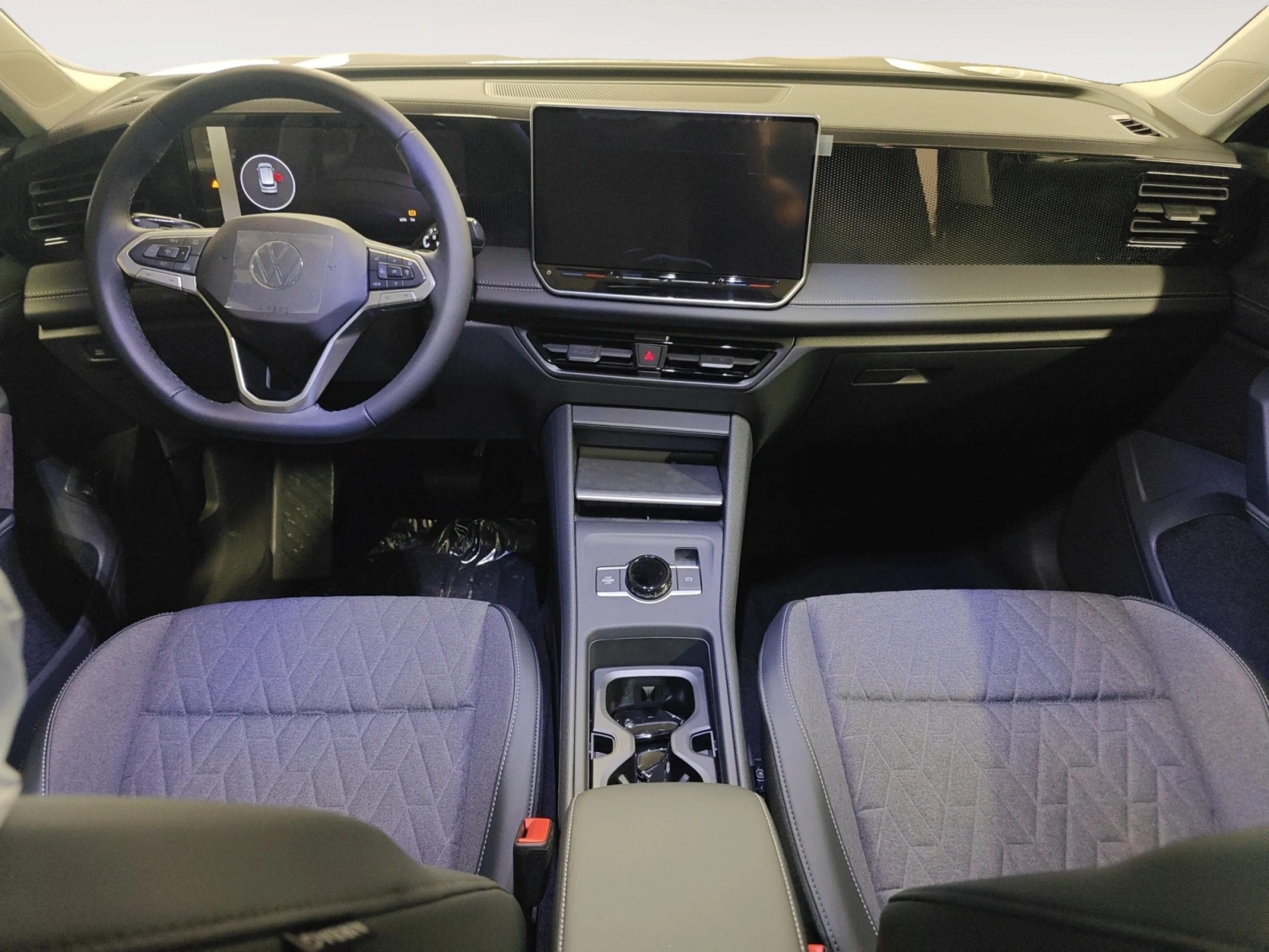 VOLKSWAGEN TIGUAN ··MÁS·· 1.5 ETSI 110KW (150CV) DSG - Foto 4