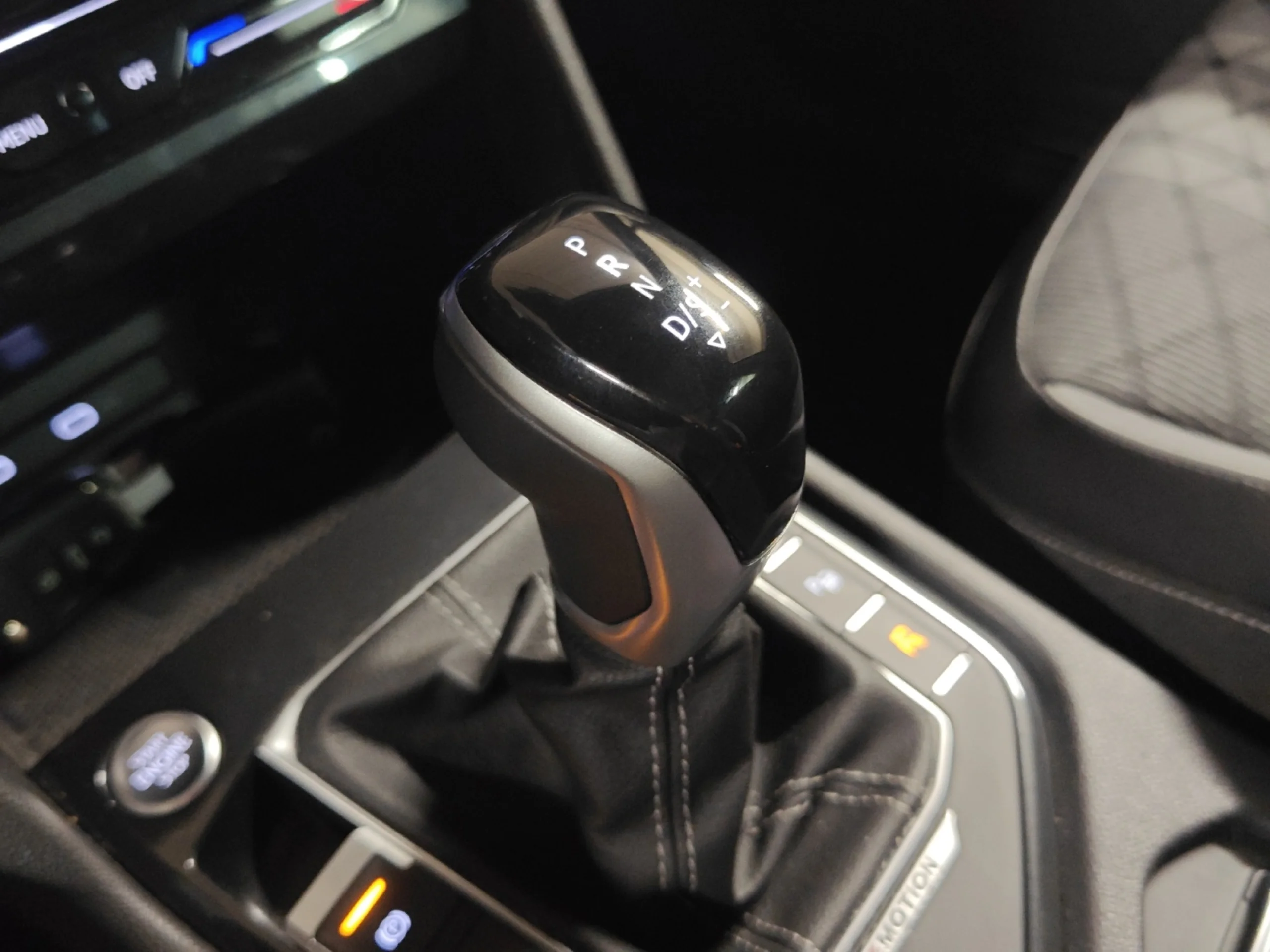 VOLKSWAGEN TIGUAN R LINE 2.0 TDI 110KW (150CV) DSG 4MOTION - Foto 17