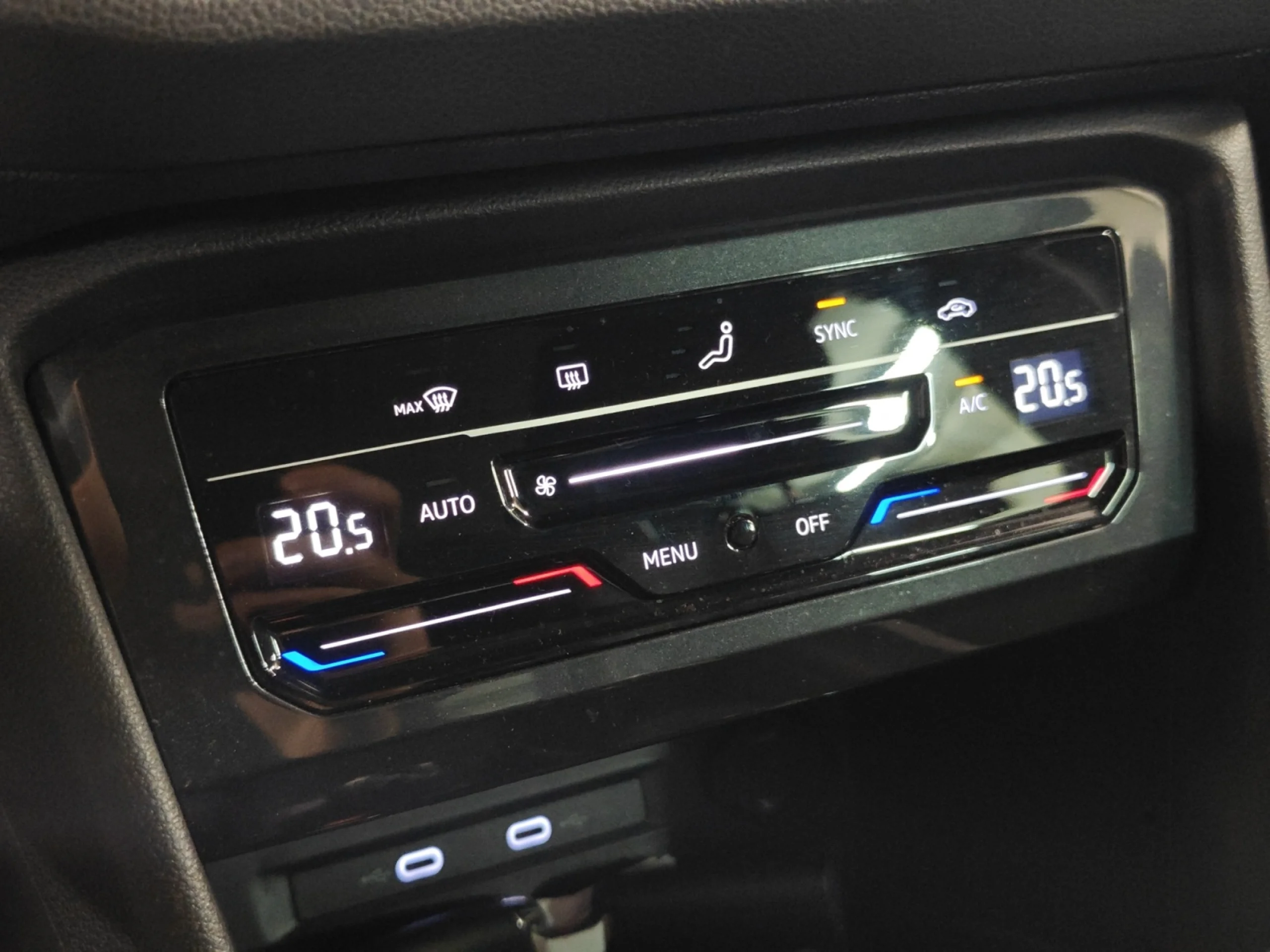 VOLKSWAGEN TIGUAN R LINE 2.0 TDI 110KW (150CV) DSG 4MOTION - Foto 20