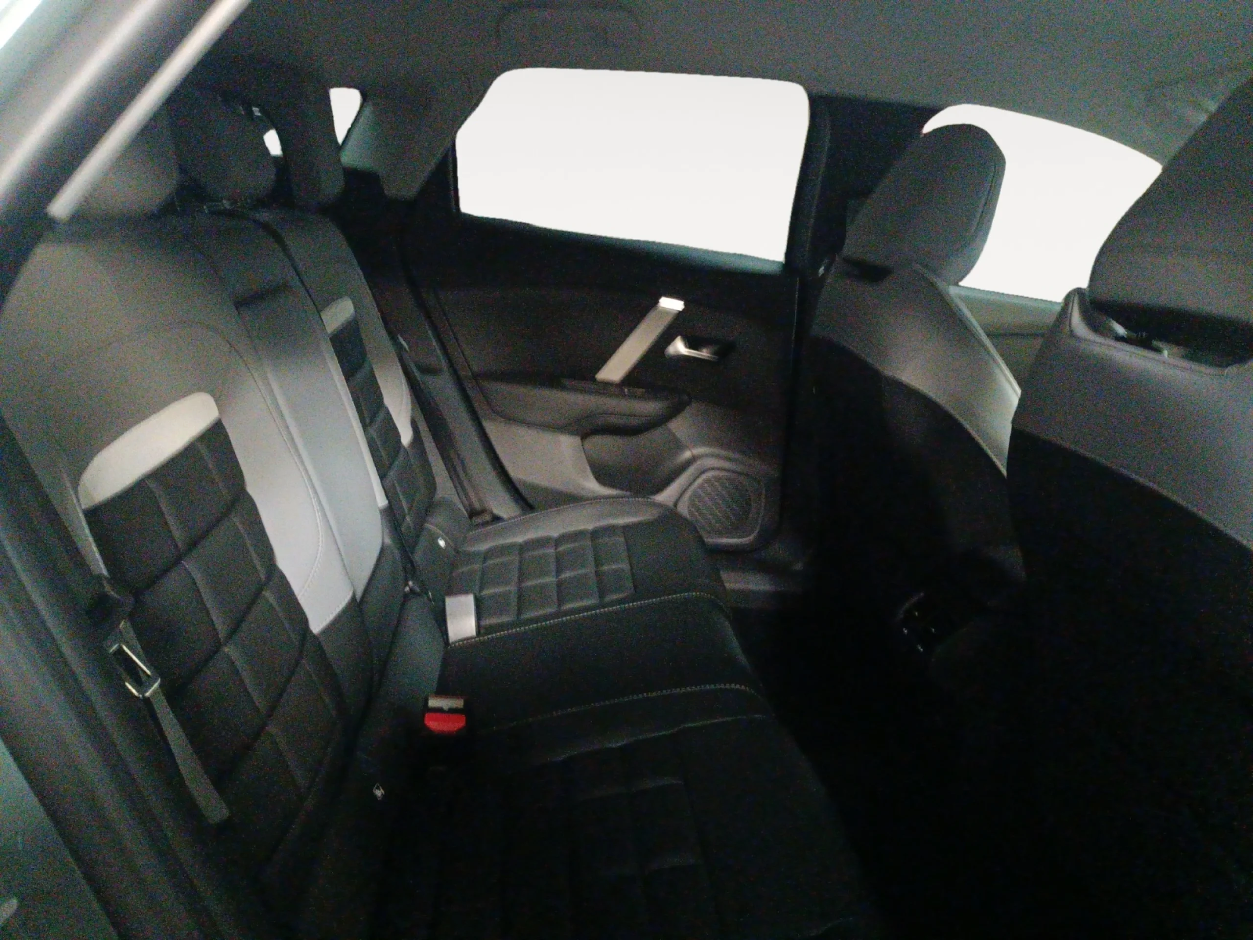 CITROEN C4 HYBRID 145 Ë DCS6 MAX - Foto 6