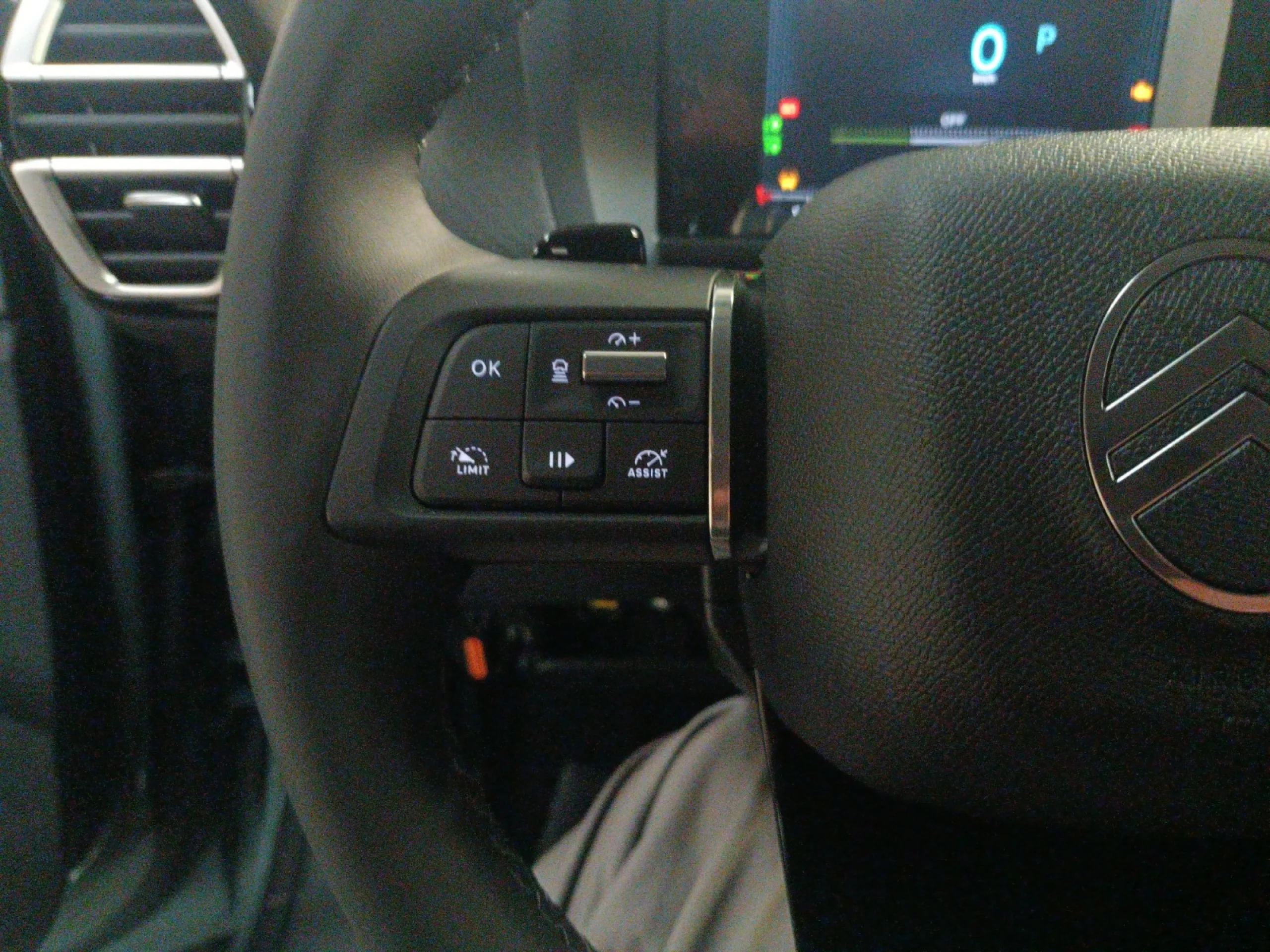 CITROEN C4 HYBRID 145 Ë DCS6 MAX - Foto 11