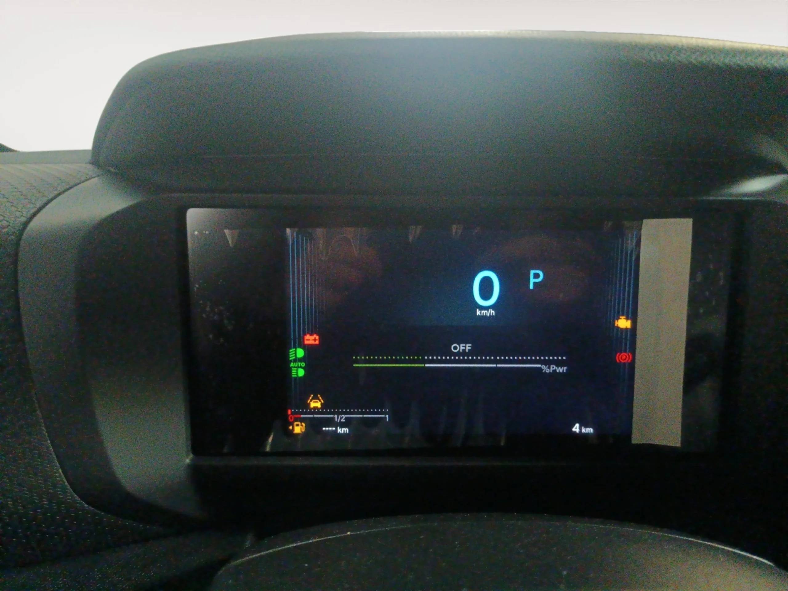 CITROEN C4 HYBRID 145 Ë DCS6 MAX - Foto 14