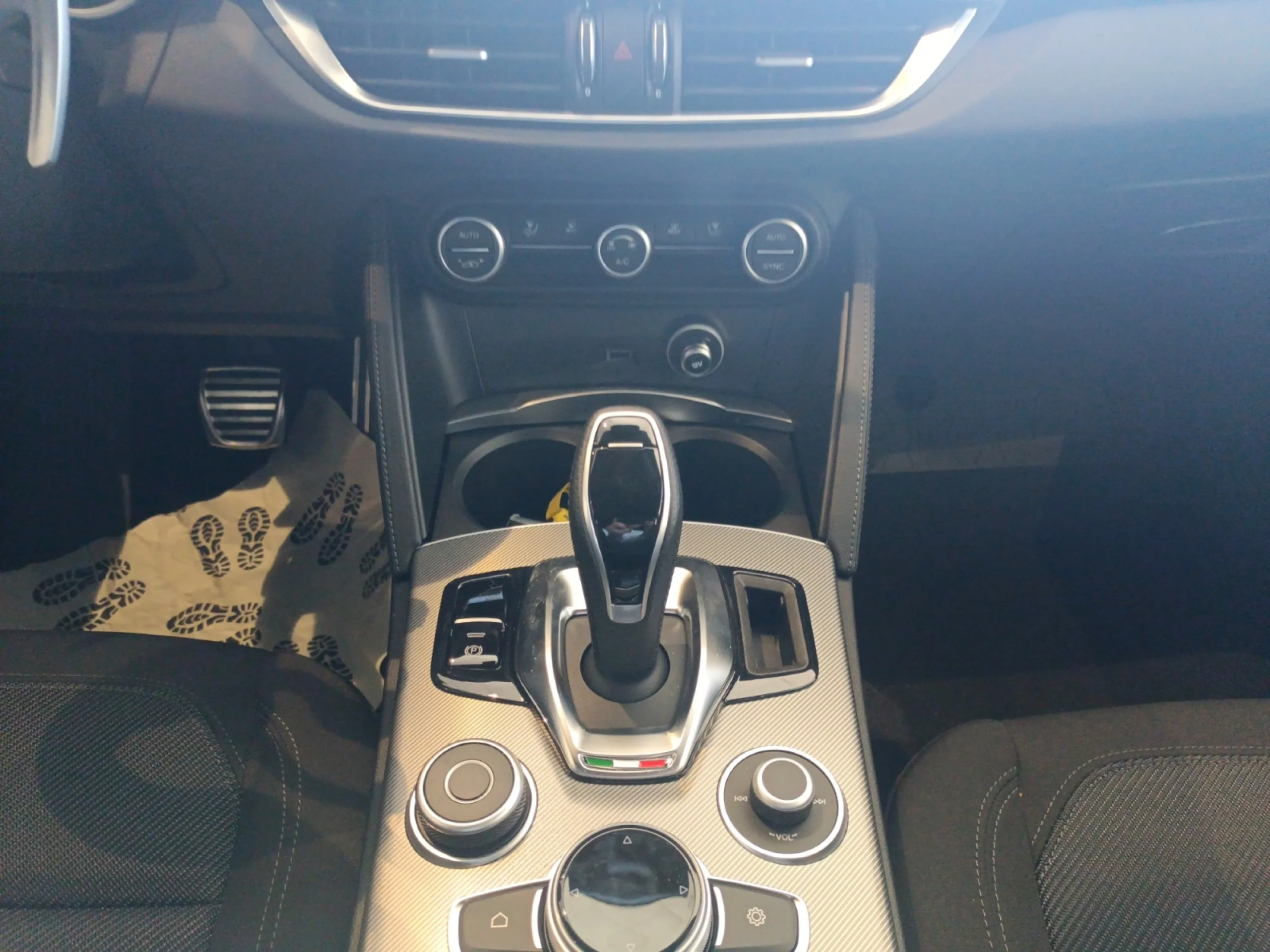 ALFA ROMEO STELVIO 2.2 DIESEL 154KW (210CV) SPRINT AWD - Foto 10