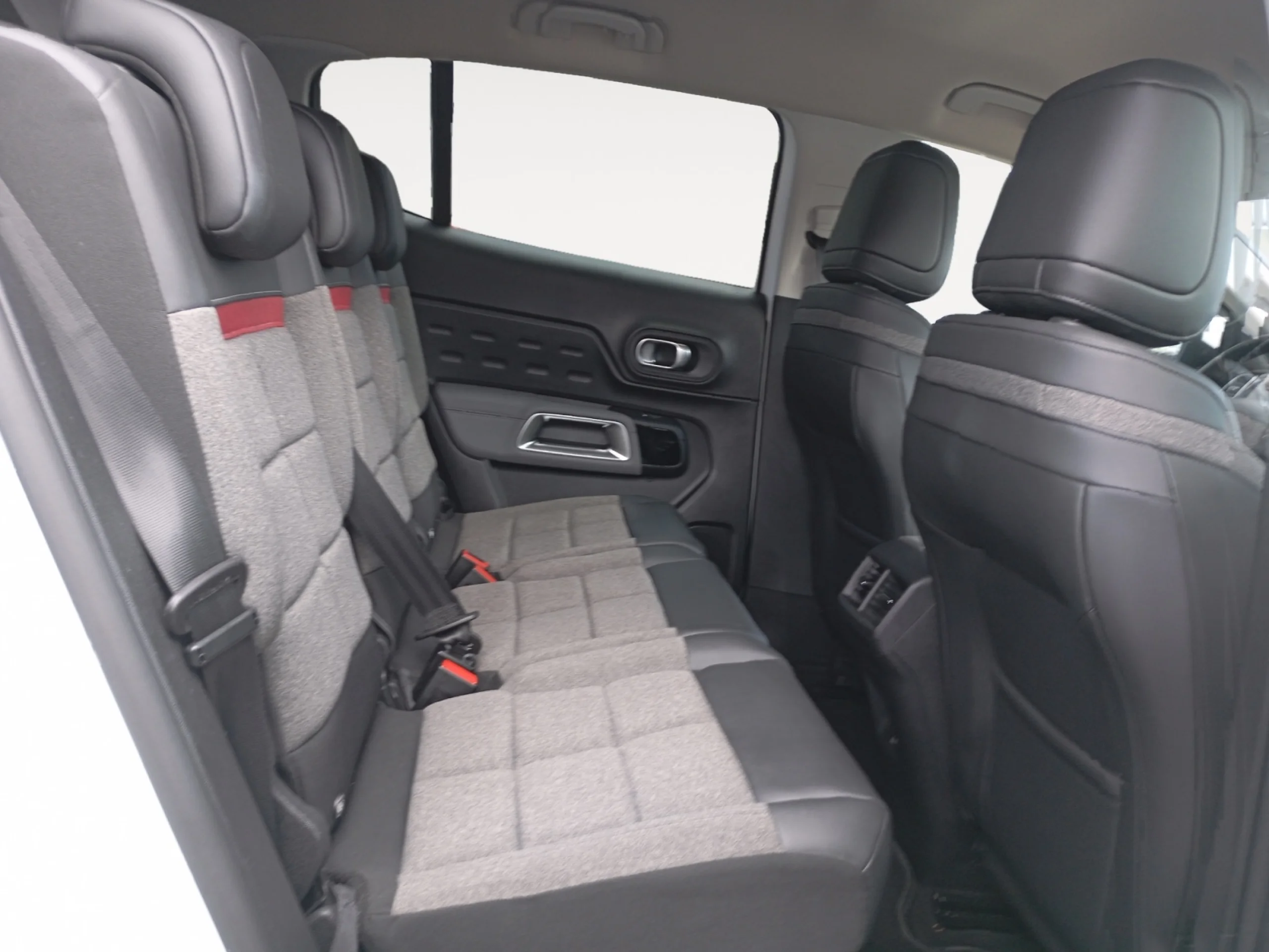 CITROEN C5 AIRCROSS BLUEHDI 96KW (130CV) S&S FEEL - Foto 6