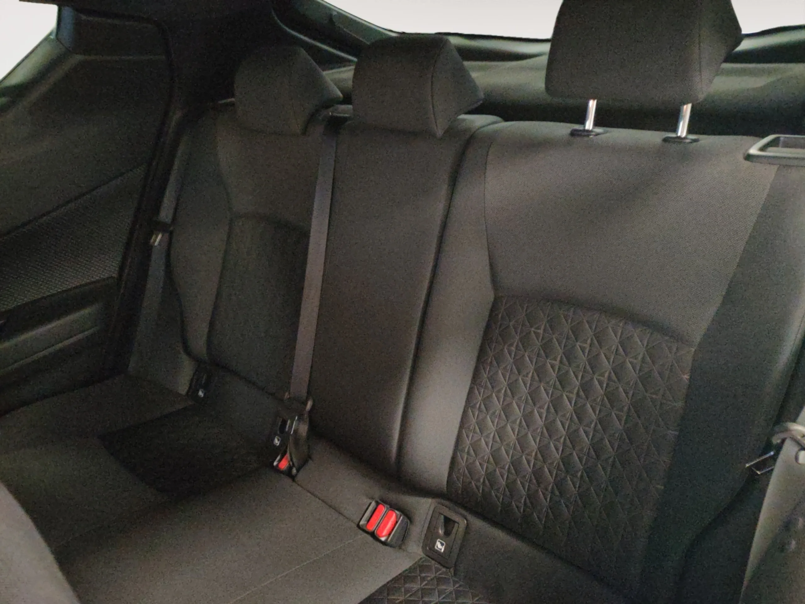 TOYOTA C HR 2.0 180H ADVANCE - Foto 6