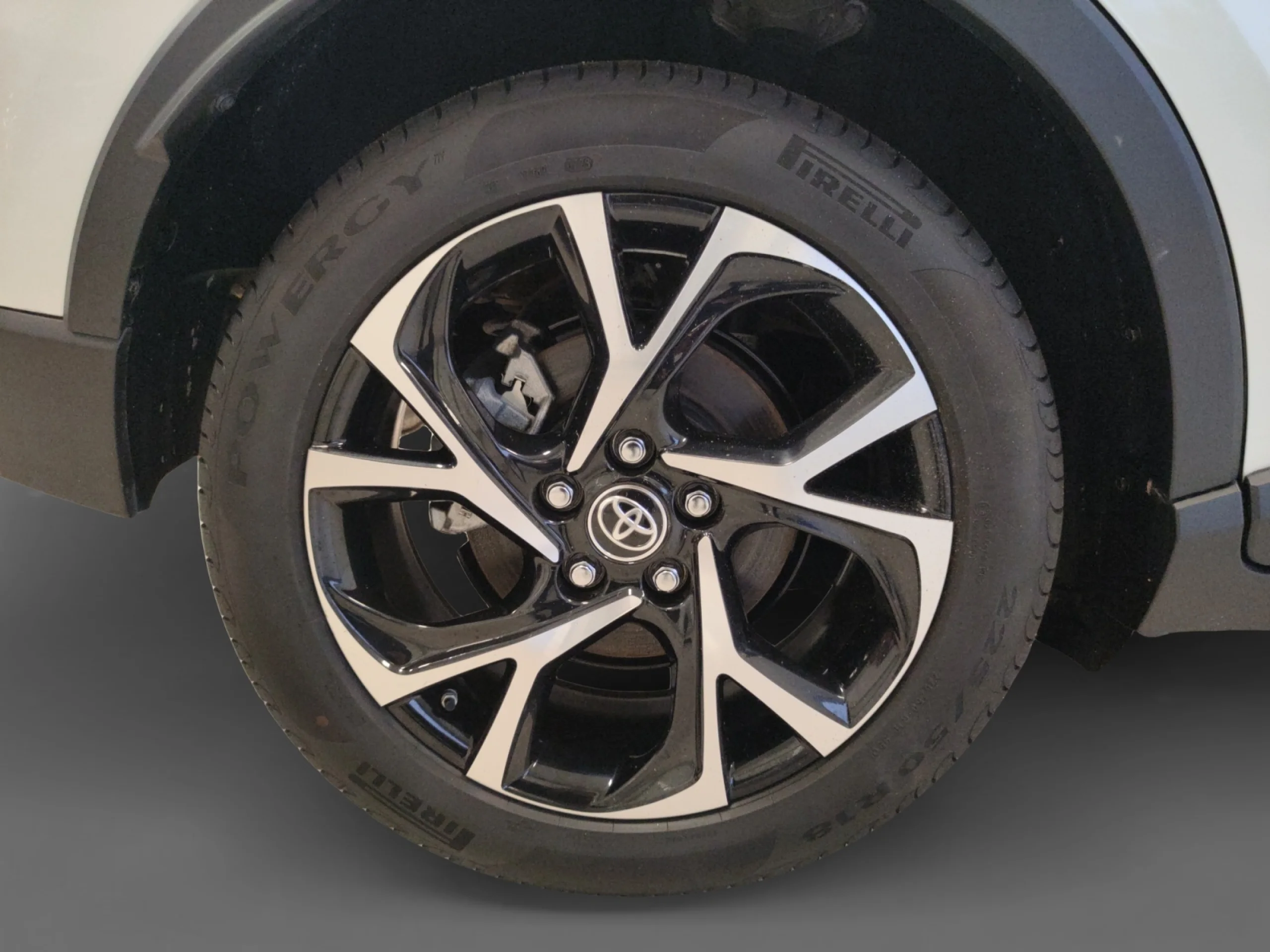 TOYOTA C HR 2.0 180H ADVANCE - Foto 7