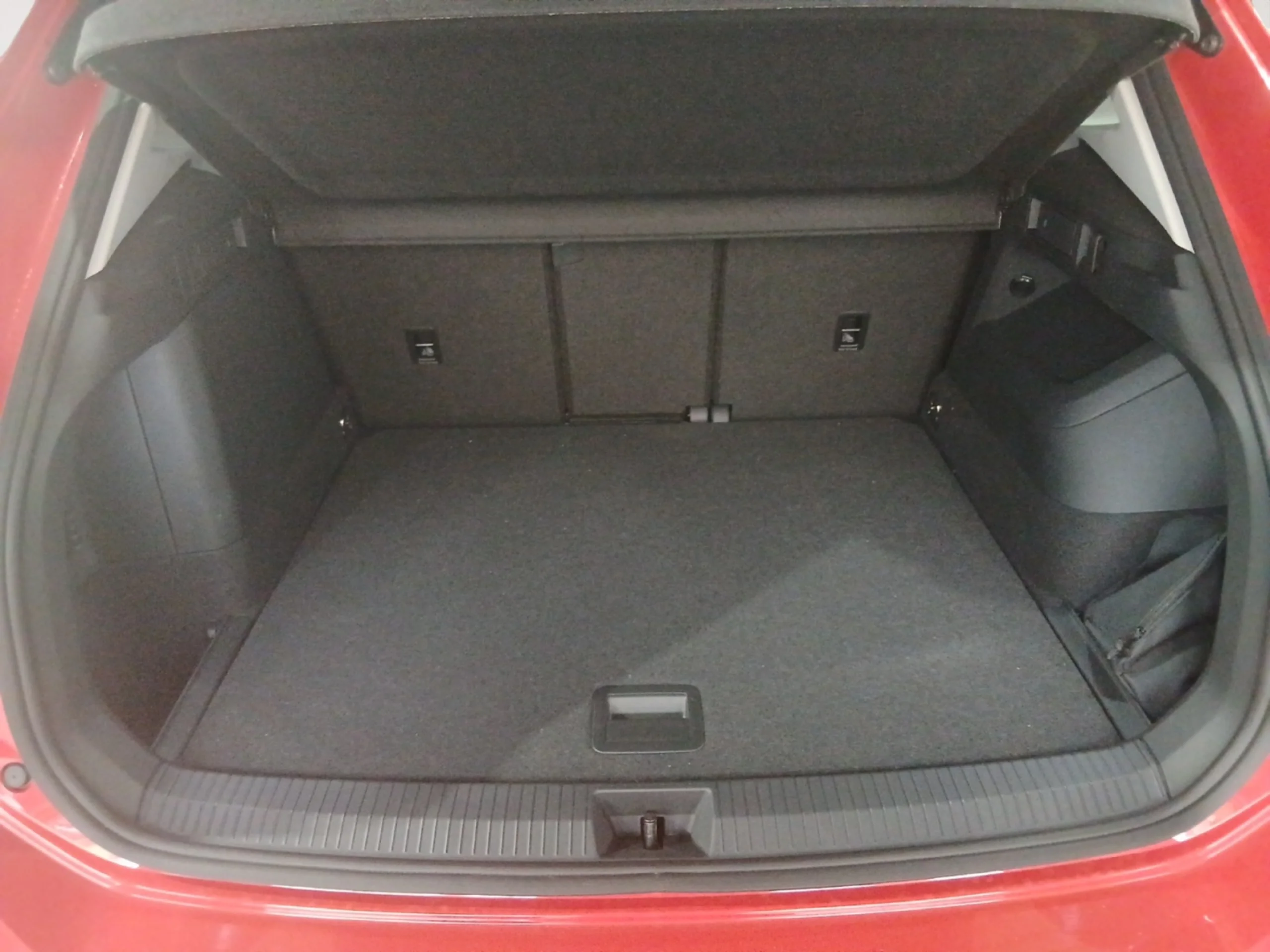 VOLKSWAGEN TIGUAN TIGUAN MÁS 1.5 TSI EHYBRID 110 KW (150 CV) / 85 KW (115 CV)  AUTOMÁTICO DSG 6 VEL. - Foto 7