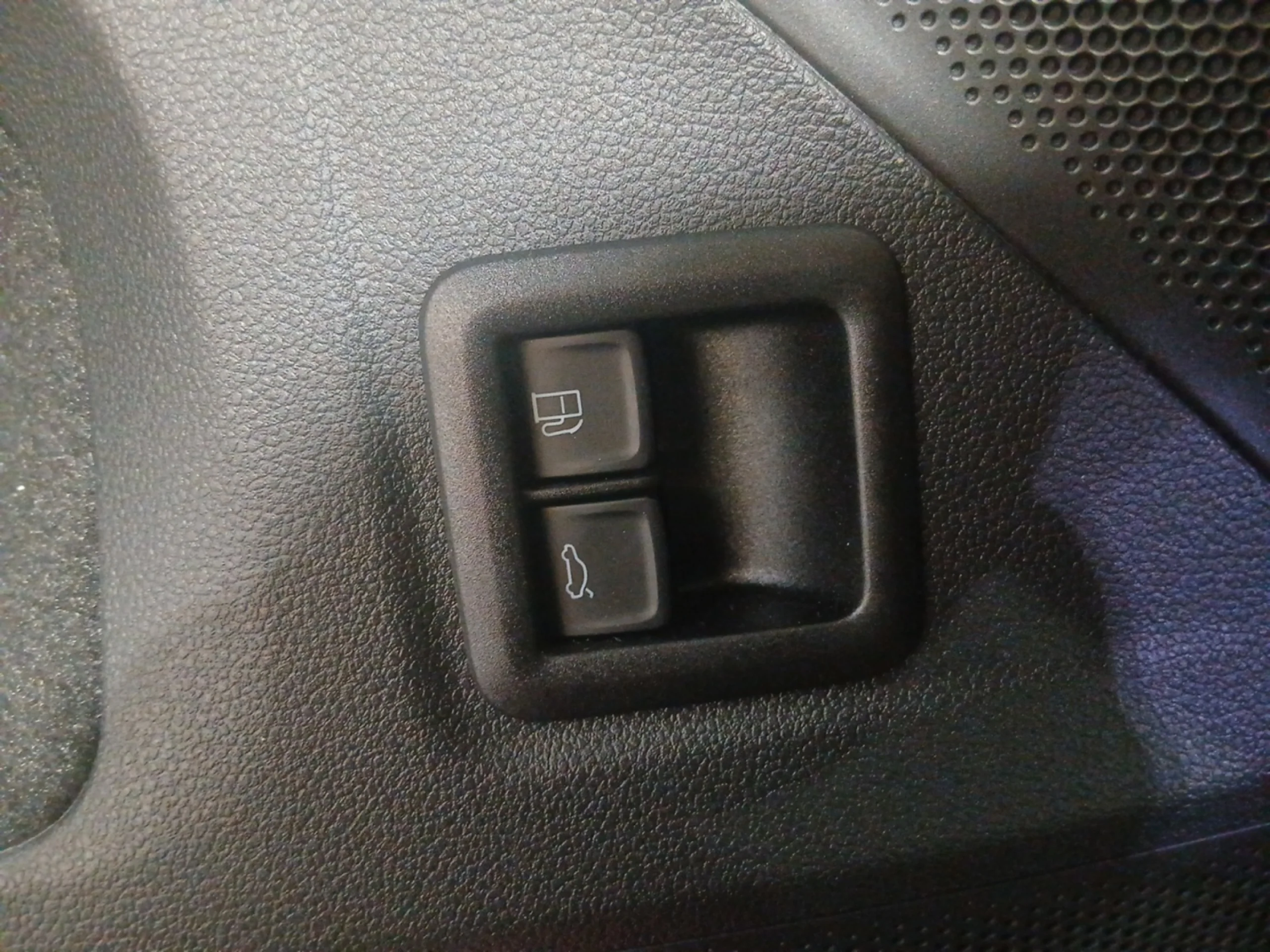 VOLKSWAGEN TIGUAN TIGUAN MÁS 1.5 TSI EHYBRID 110 KW (150 CV) / 85 KW (115 CV)  AUTOMÁTICO DSG 6 VEL. - Foto 13